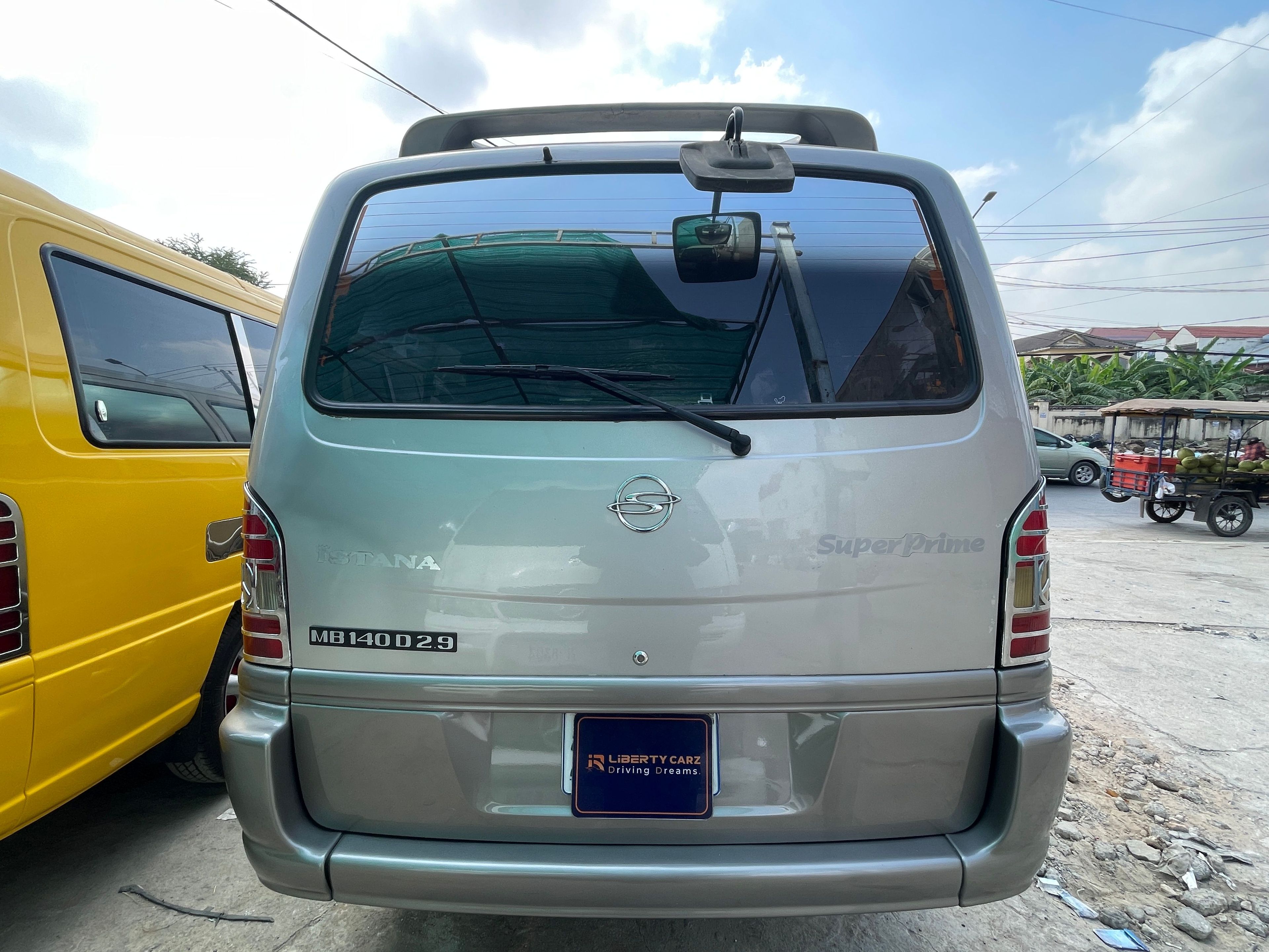 SsangYong Istana 2000