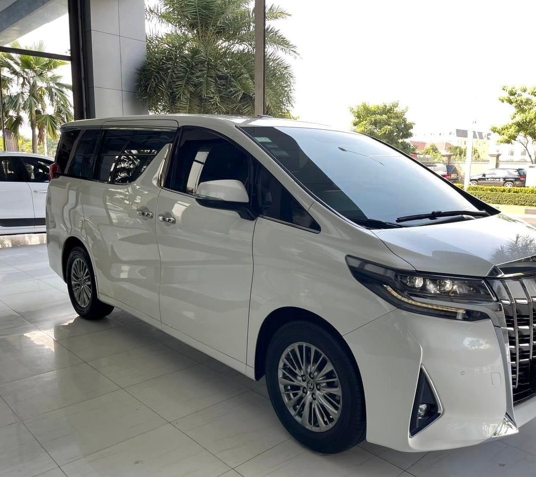 Toyota Alphard 2018