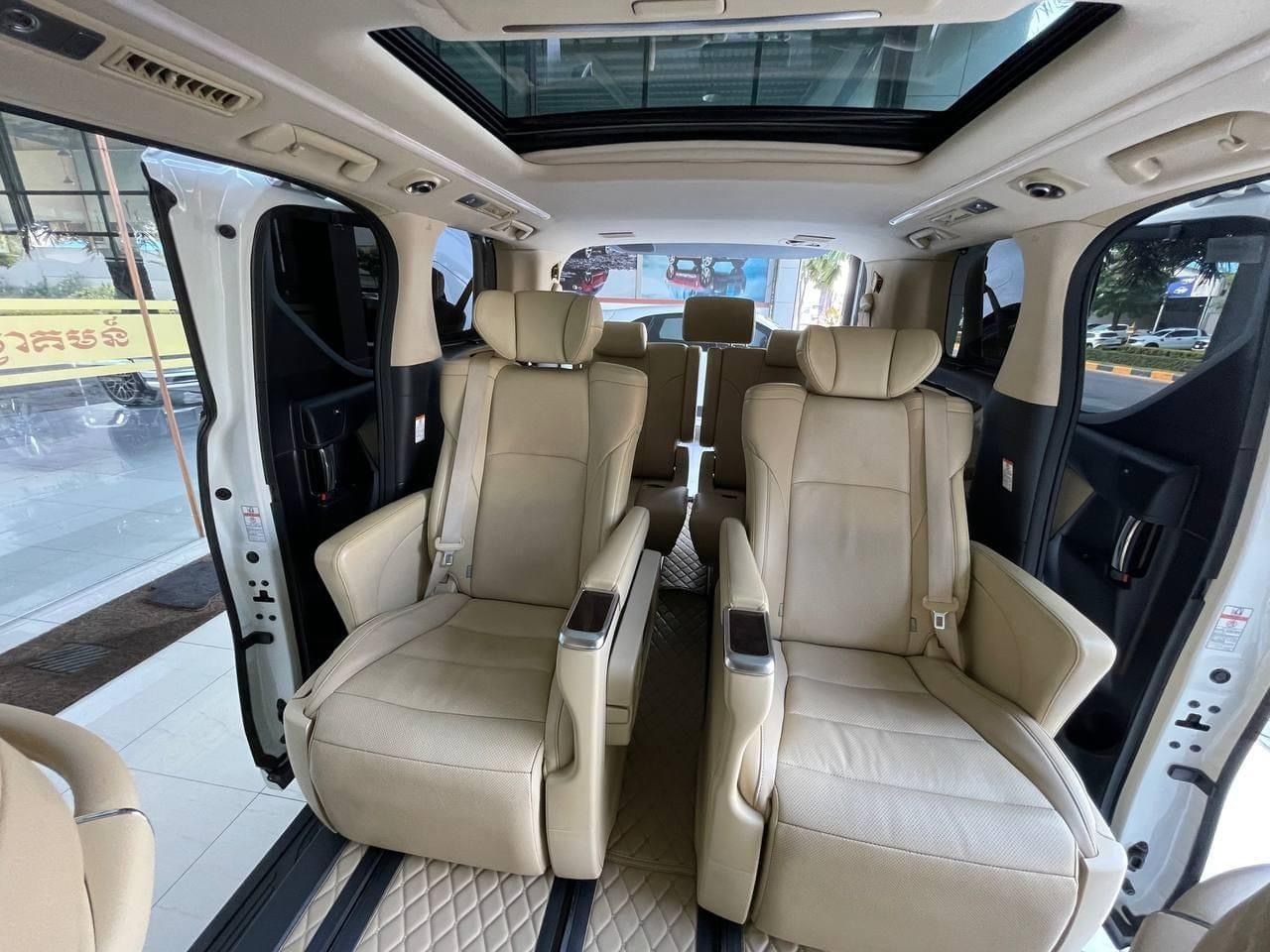 Toyota Alphard 2018