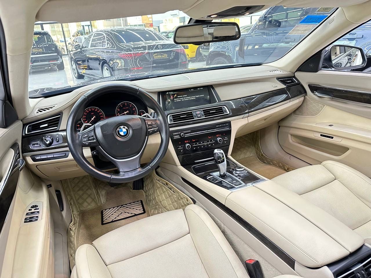 BMW 750Li 2013