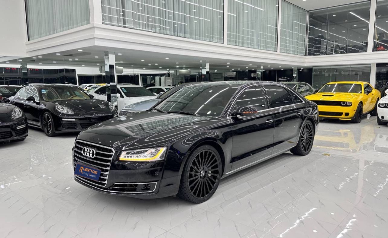 Audi A8L 2014