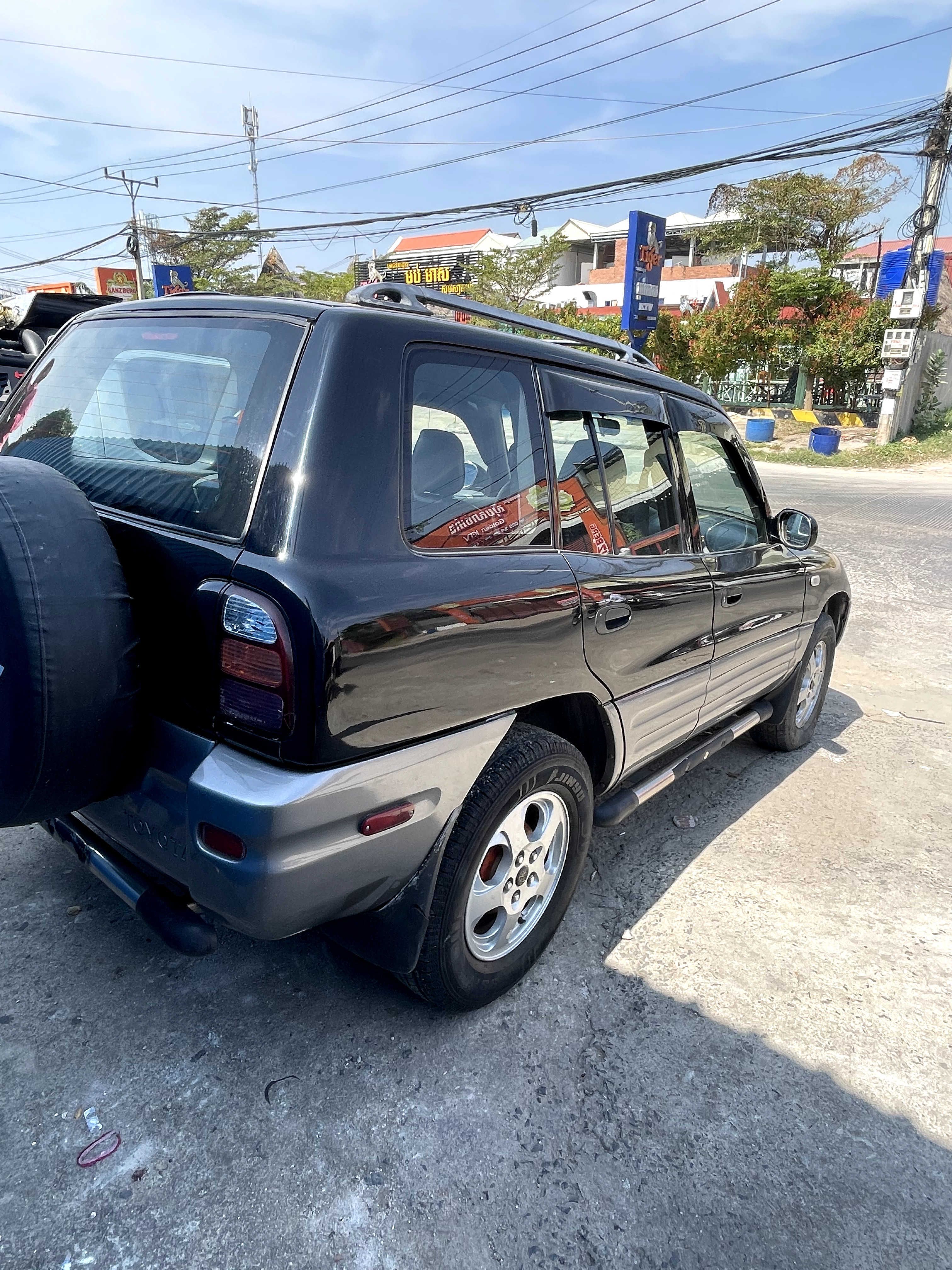 តូយ៉ូតា RAV4 1997