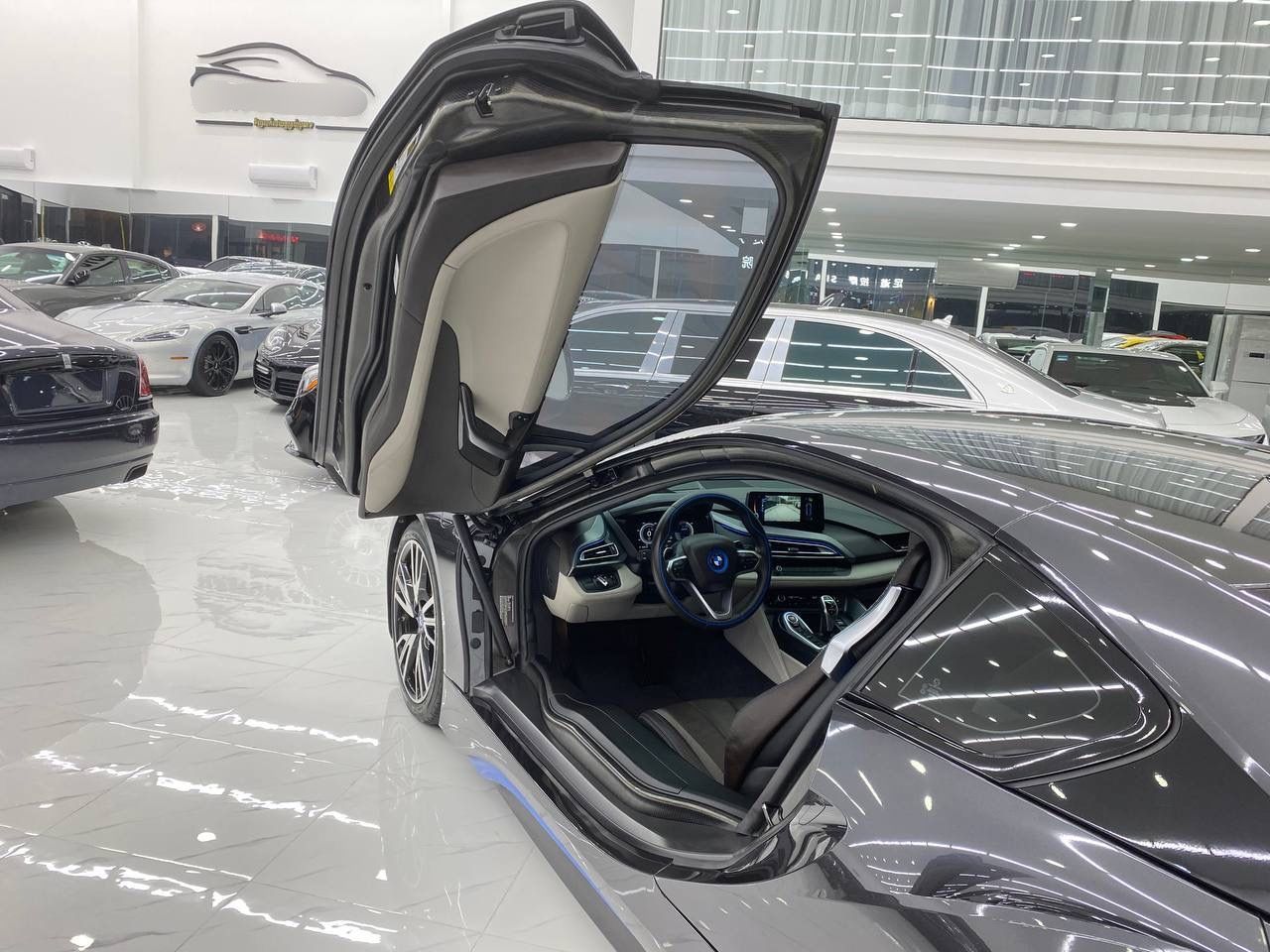 BMW i8 2015