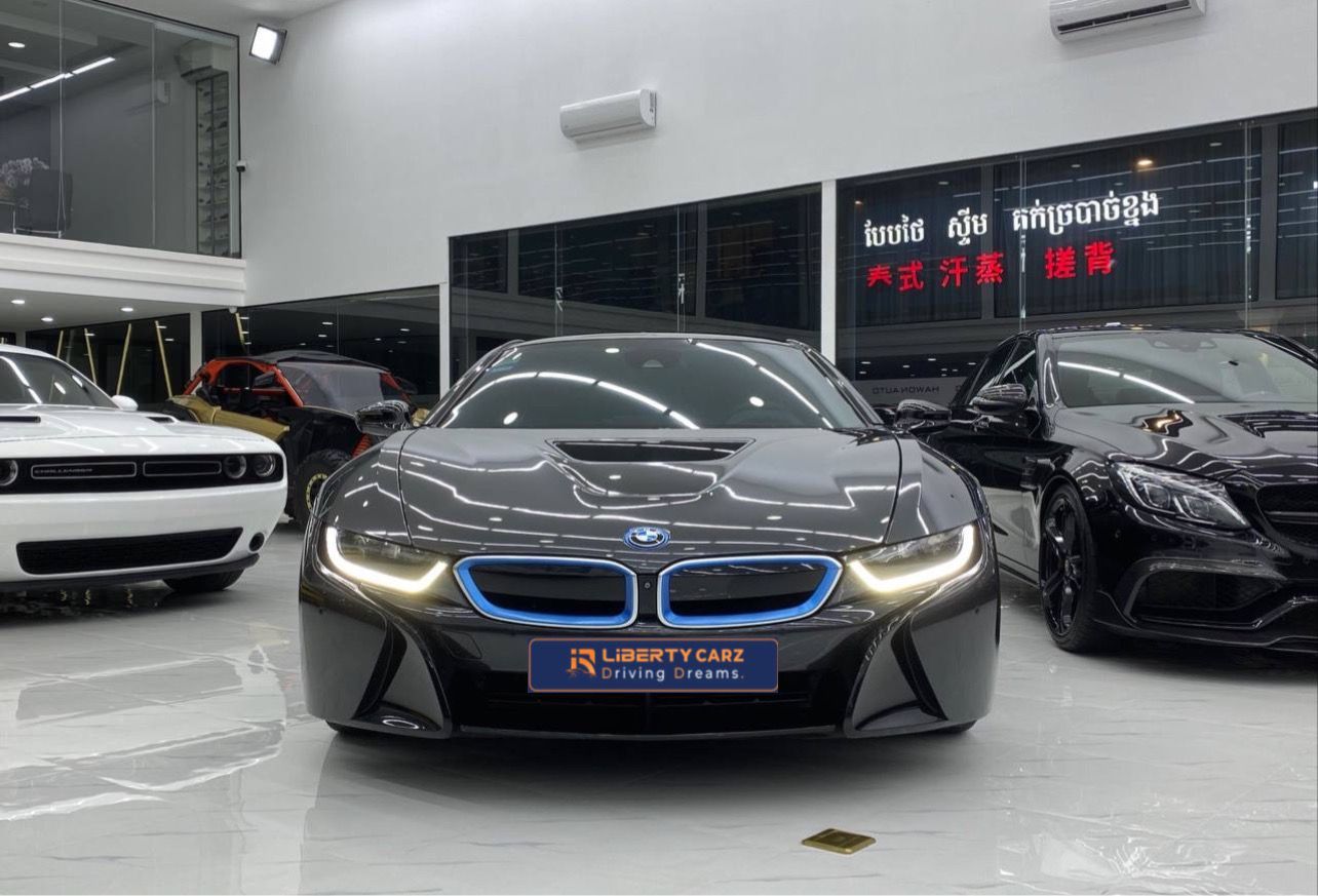 BMW i8 2015