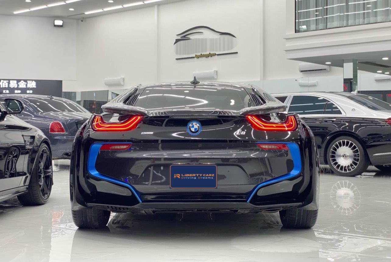 BMW i8 2015