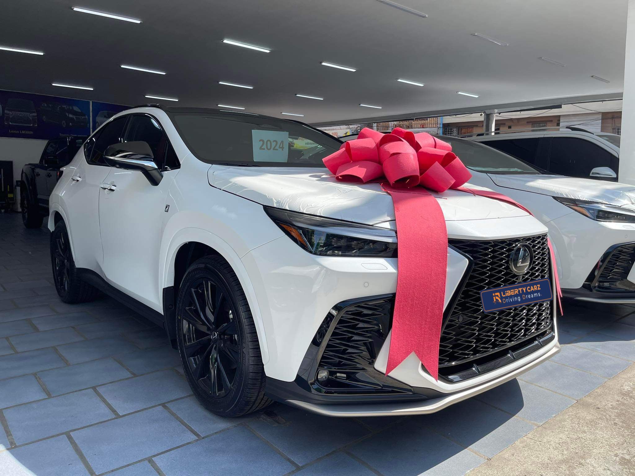 Lexus NX 350 F SPORT 2024