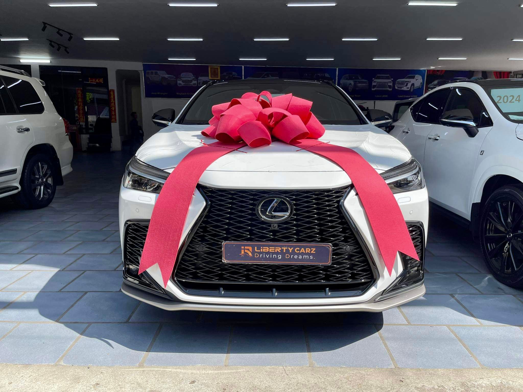 Lexus NX 350 F SPORT 2024