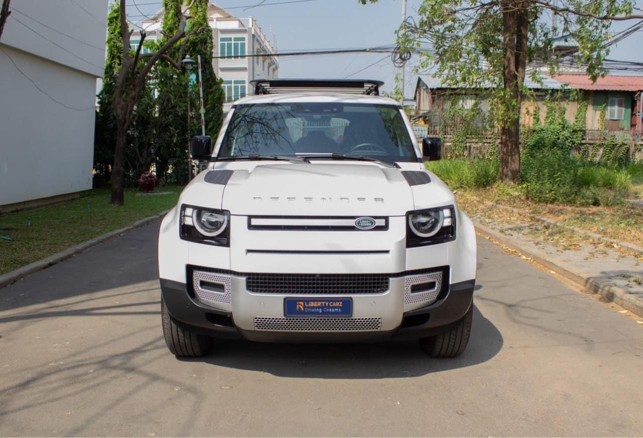 Land Rover Defender 2020