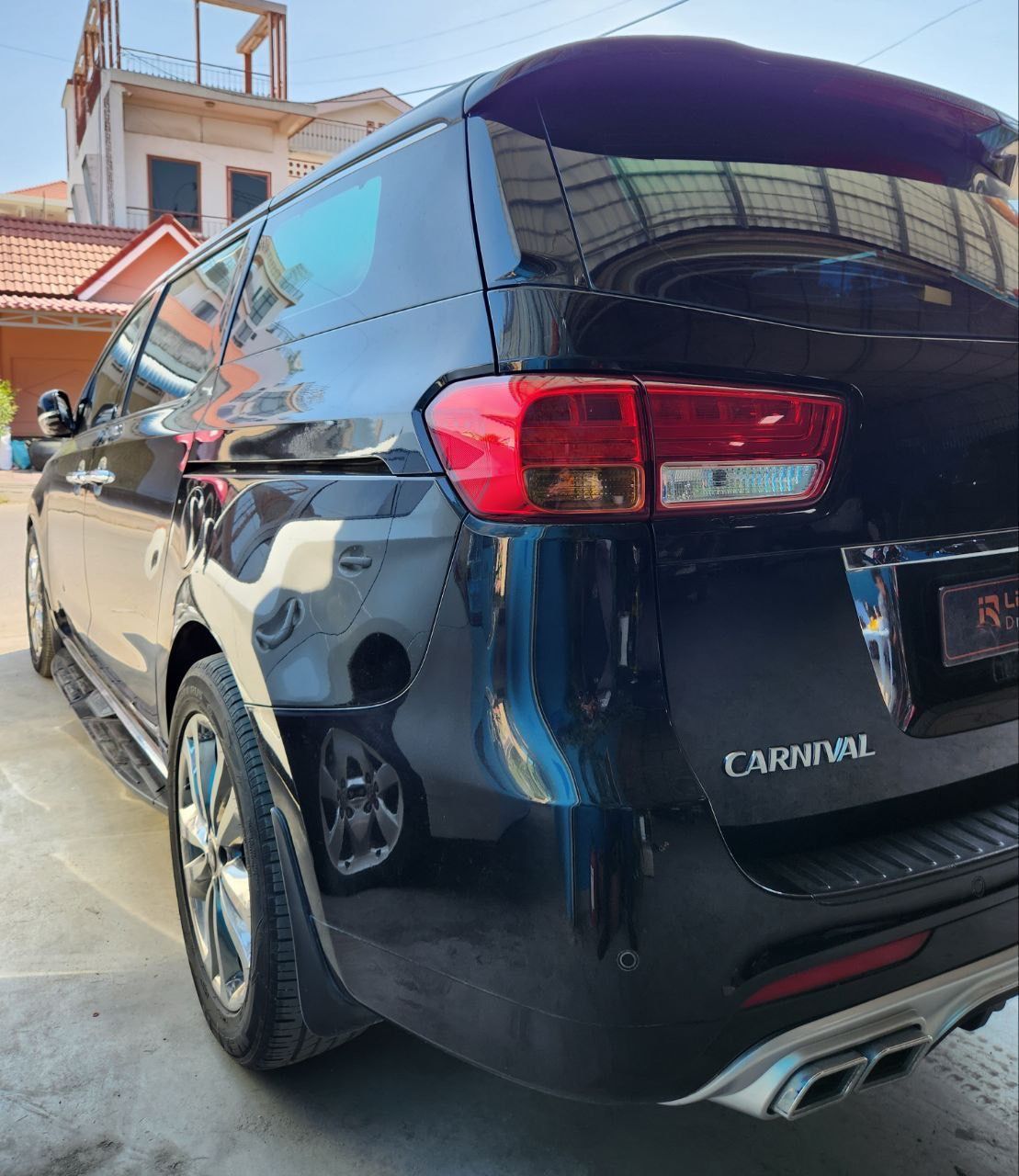 Kia Carnival 2015