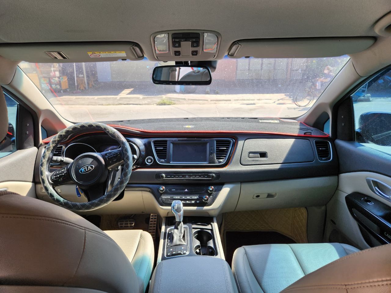 Kia Carnival 2015