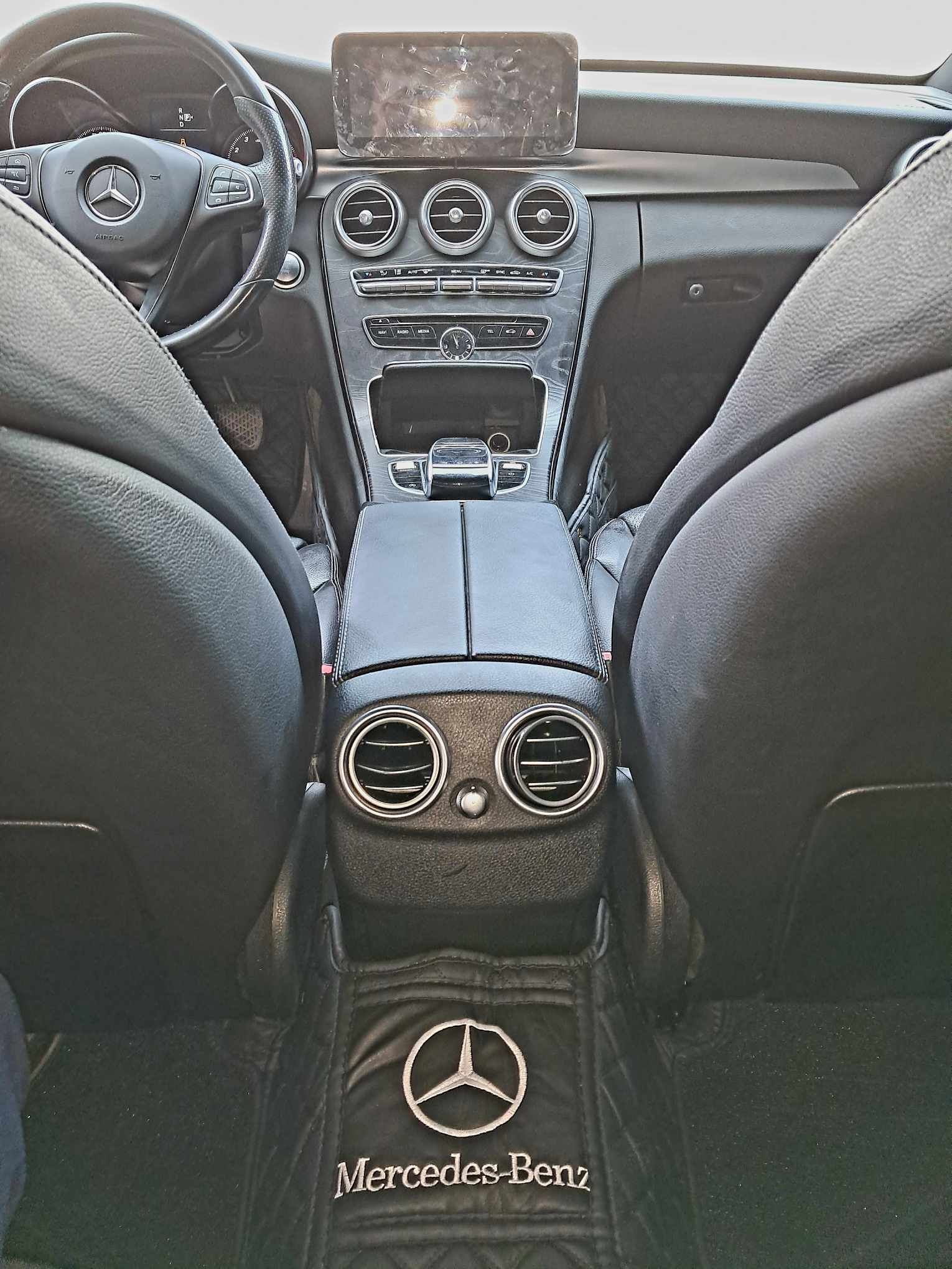 Mercedes-Benz C300 2015