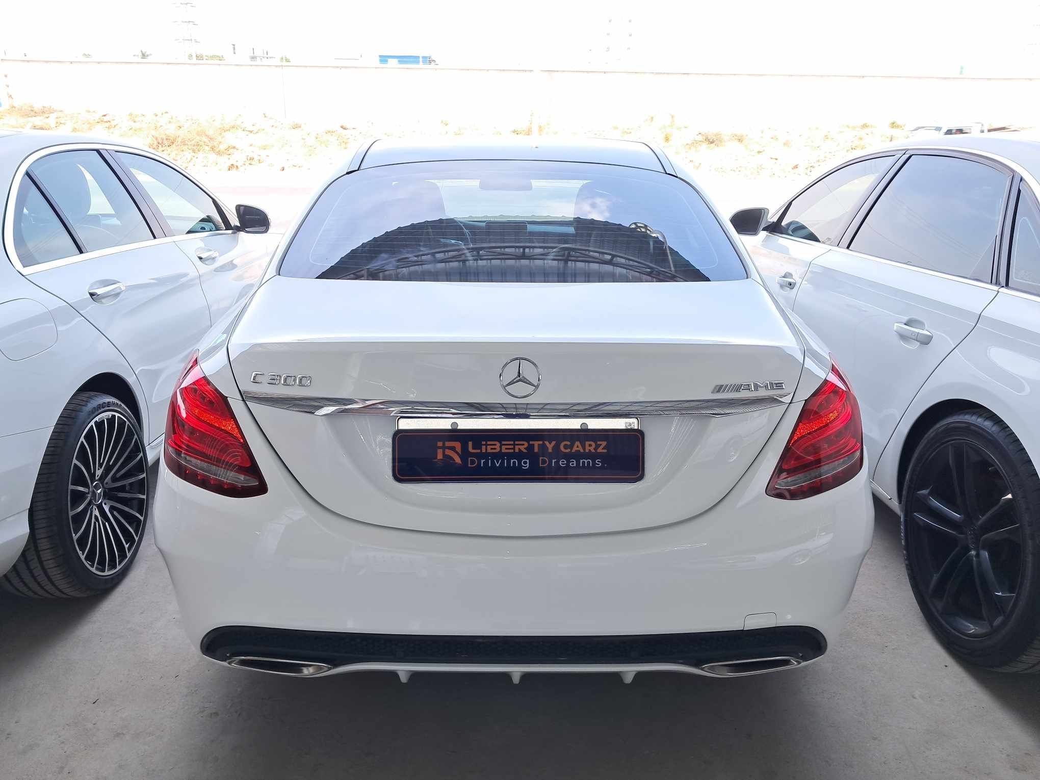 Mercedes-Benz C300 2015