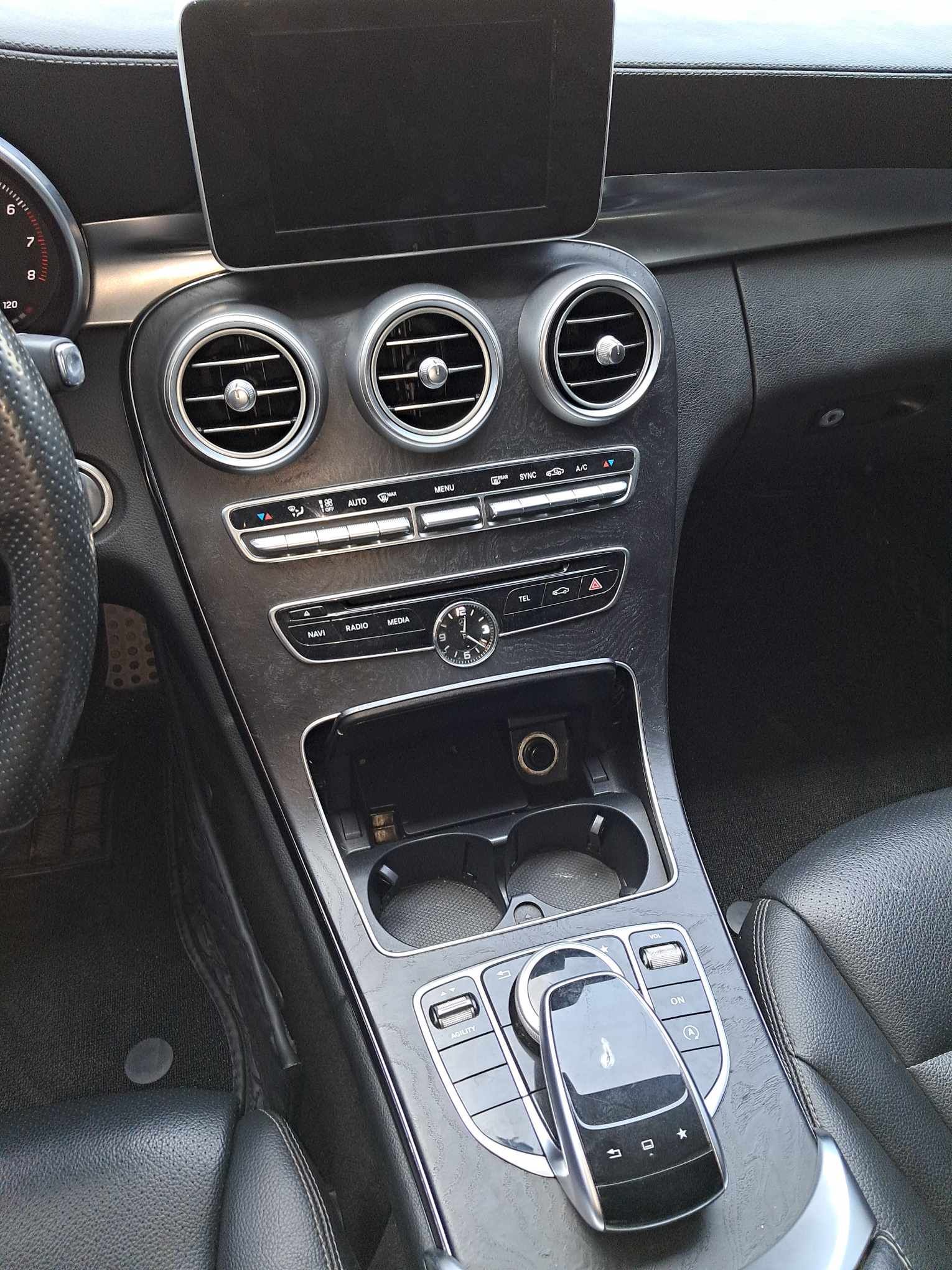 Mercedes-Benz C300 2015