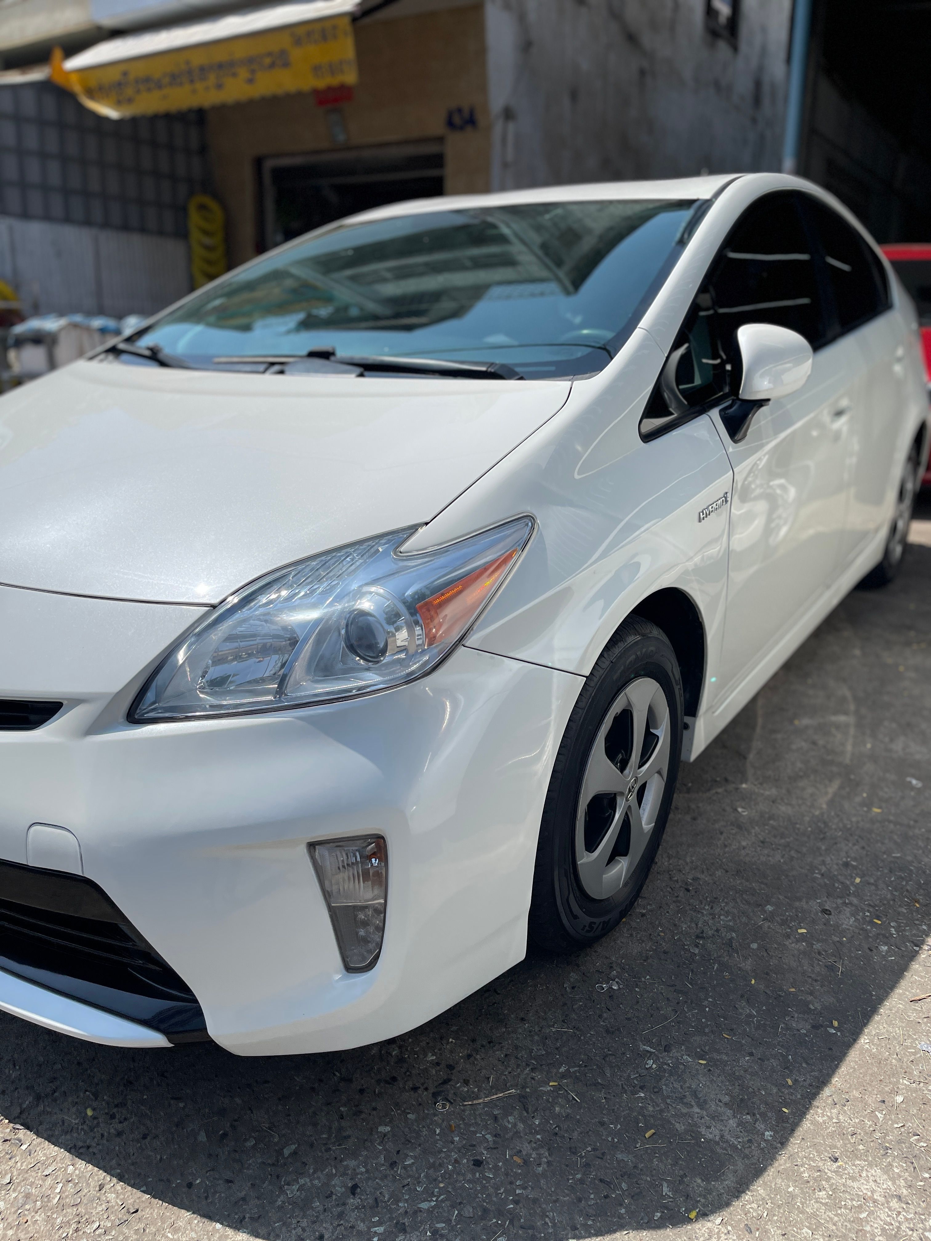 តូយ៉ូតា Prius 2012