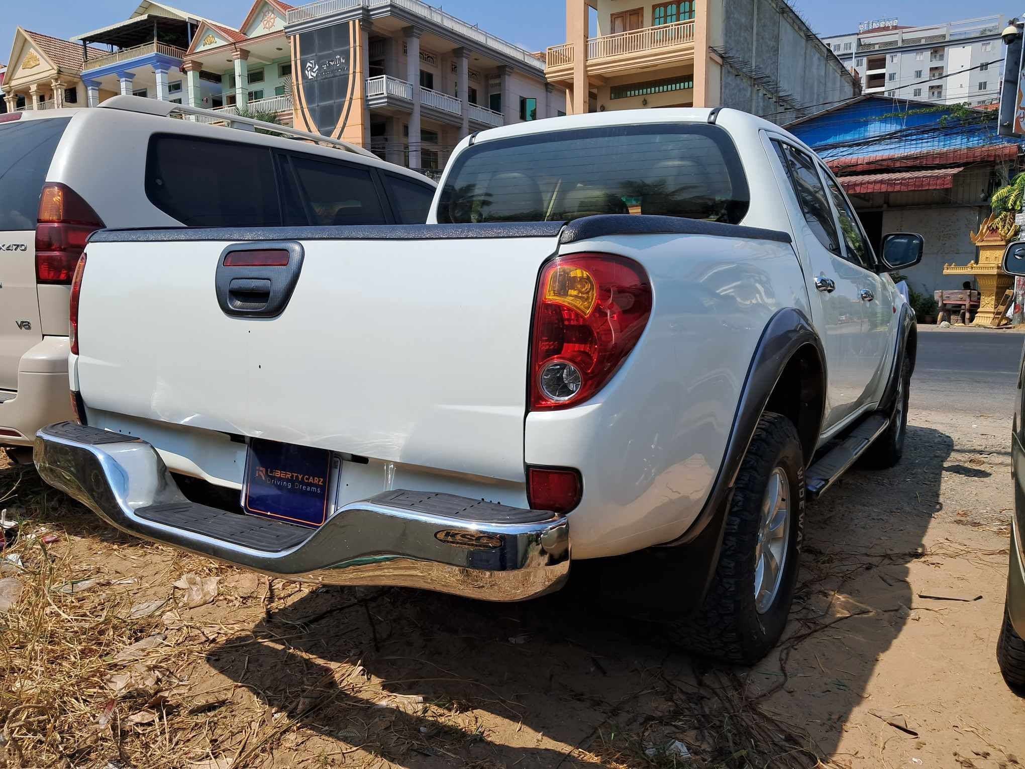 Mitsubishi Triton 2007