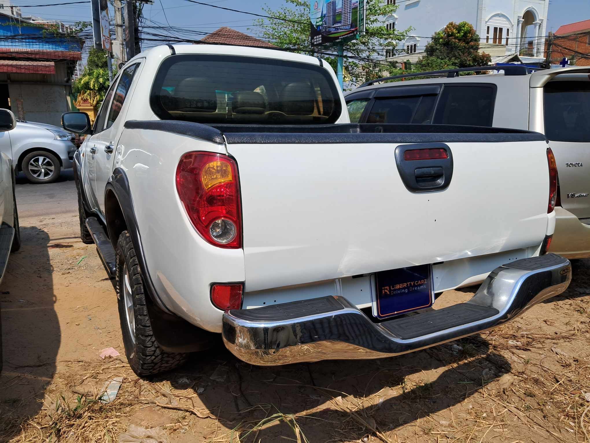 Mitsubishi Triton 2007