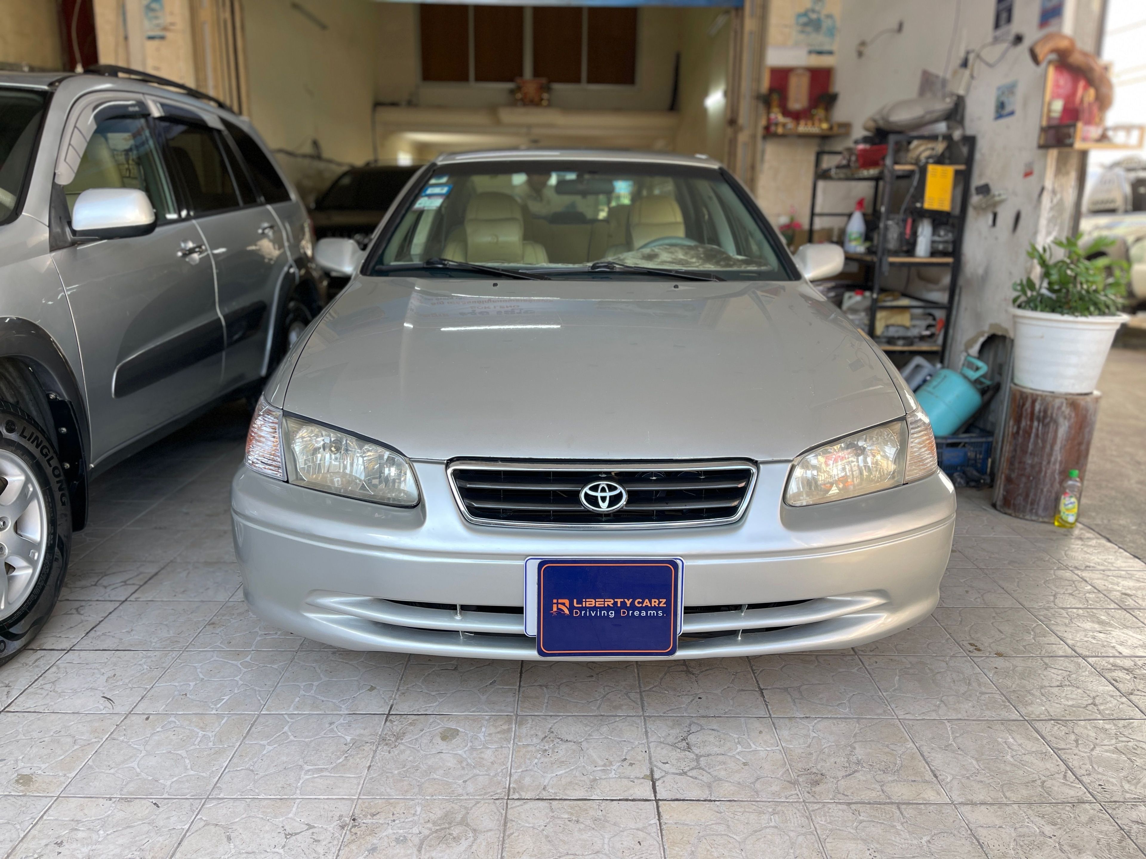 丰田 Camry Le 2000