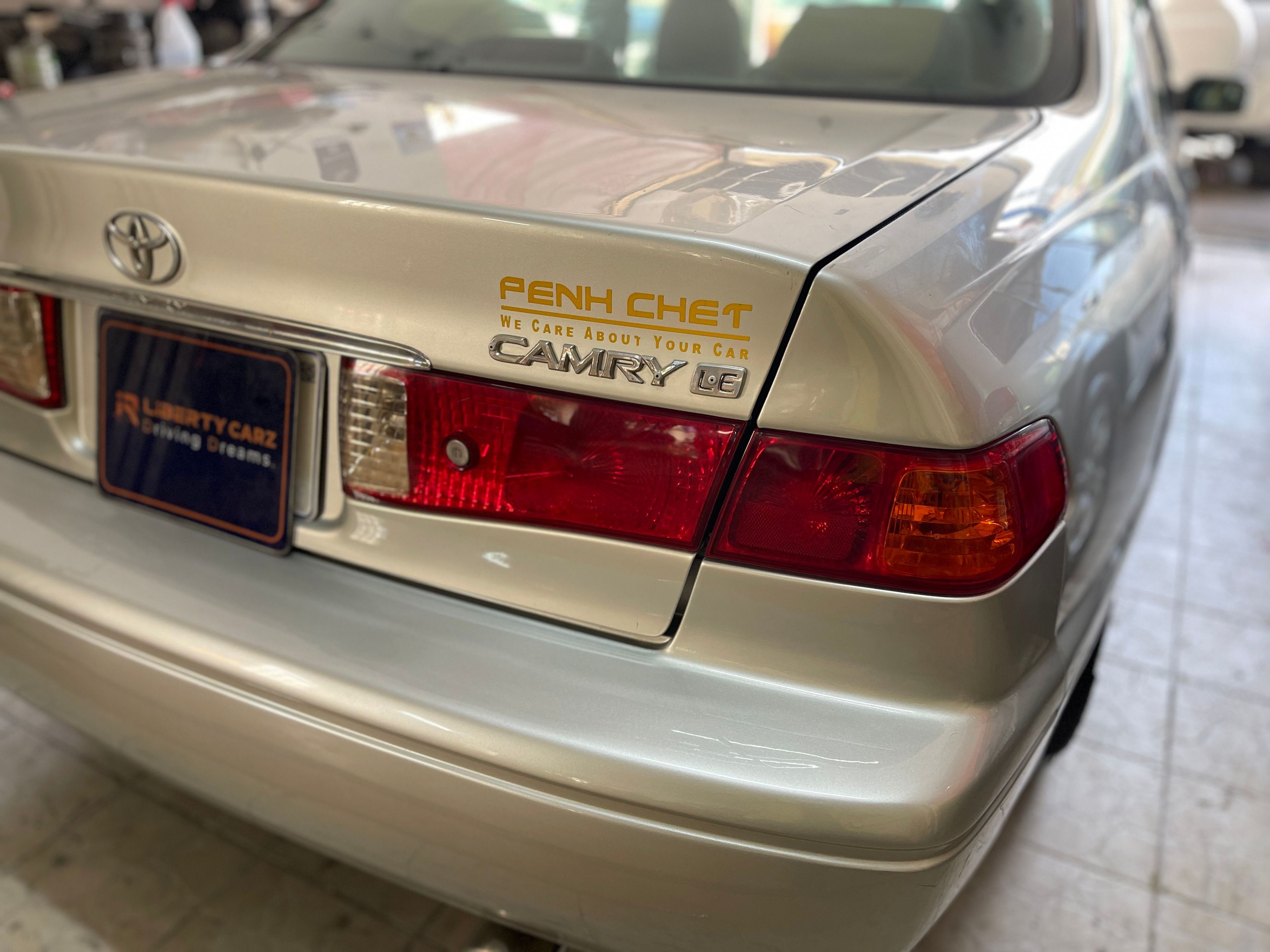 Toyota Camry Le 2000