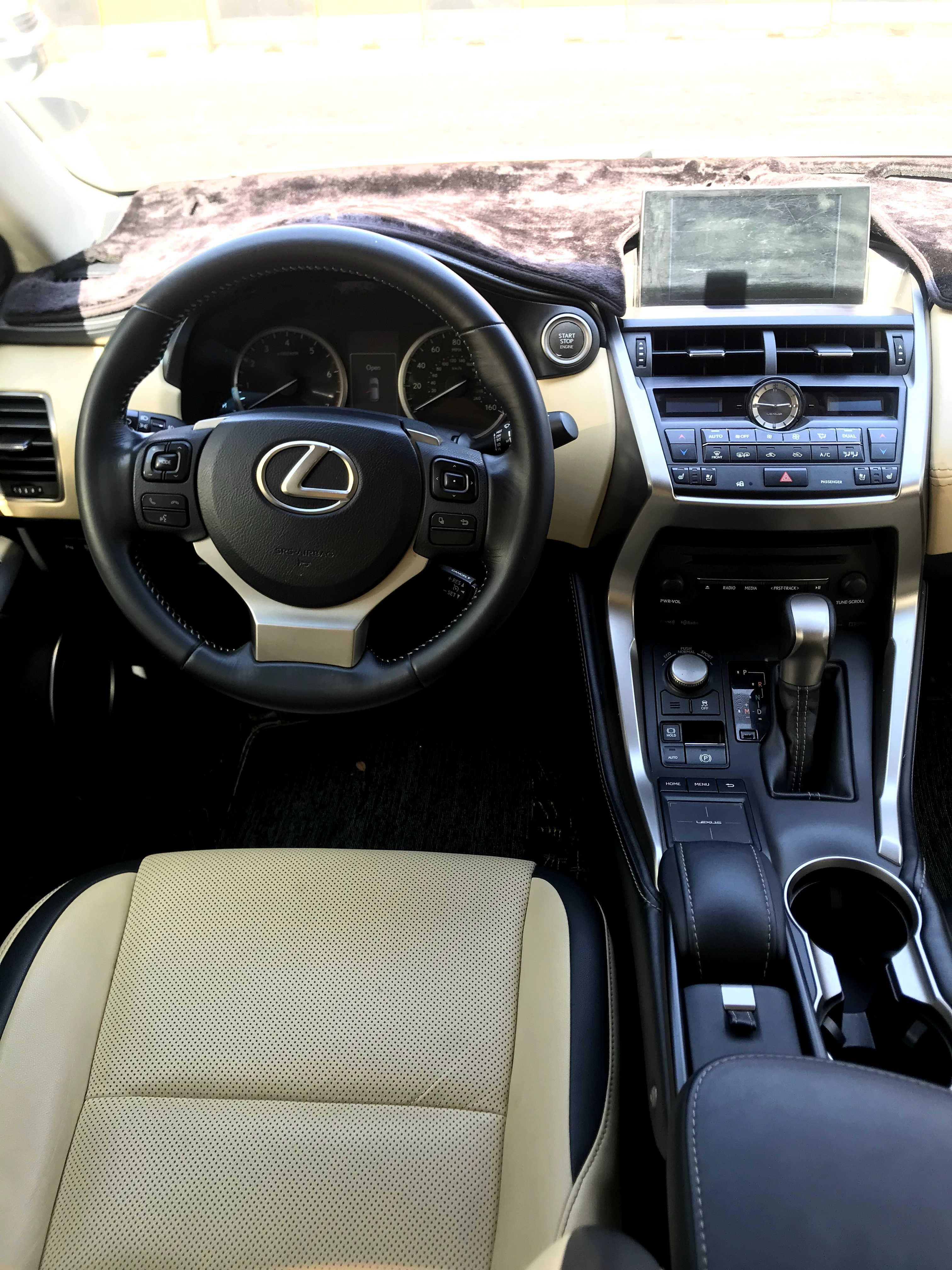 Lexus NX200t 2015