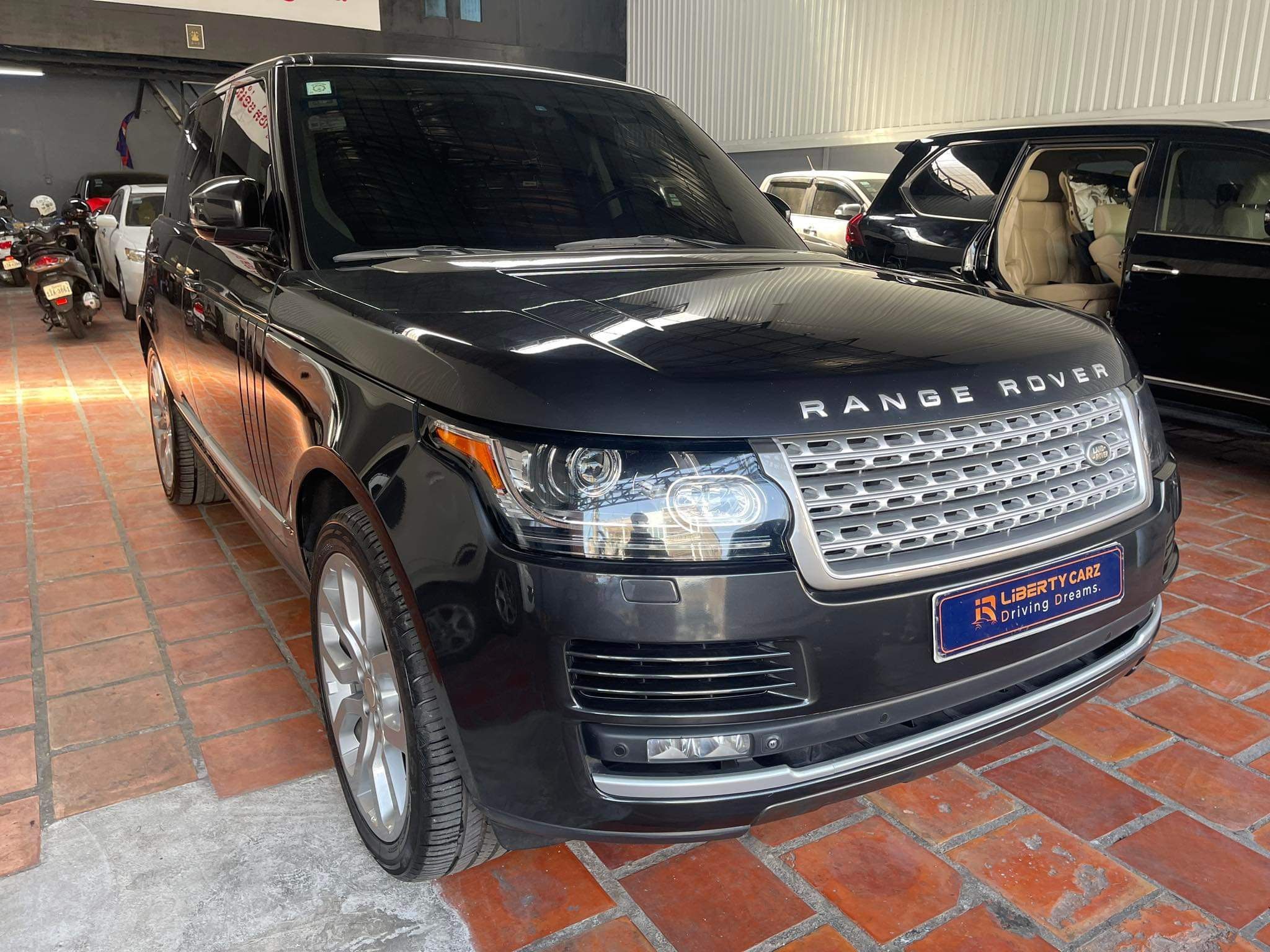 Land Rover RangeRover Voque 2014