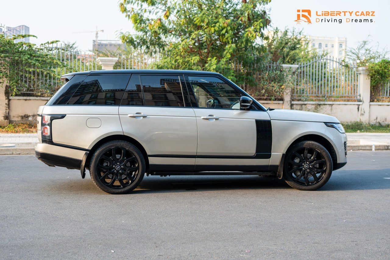 Land Rover RangeRover Voque 2013