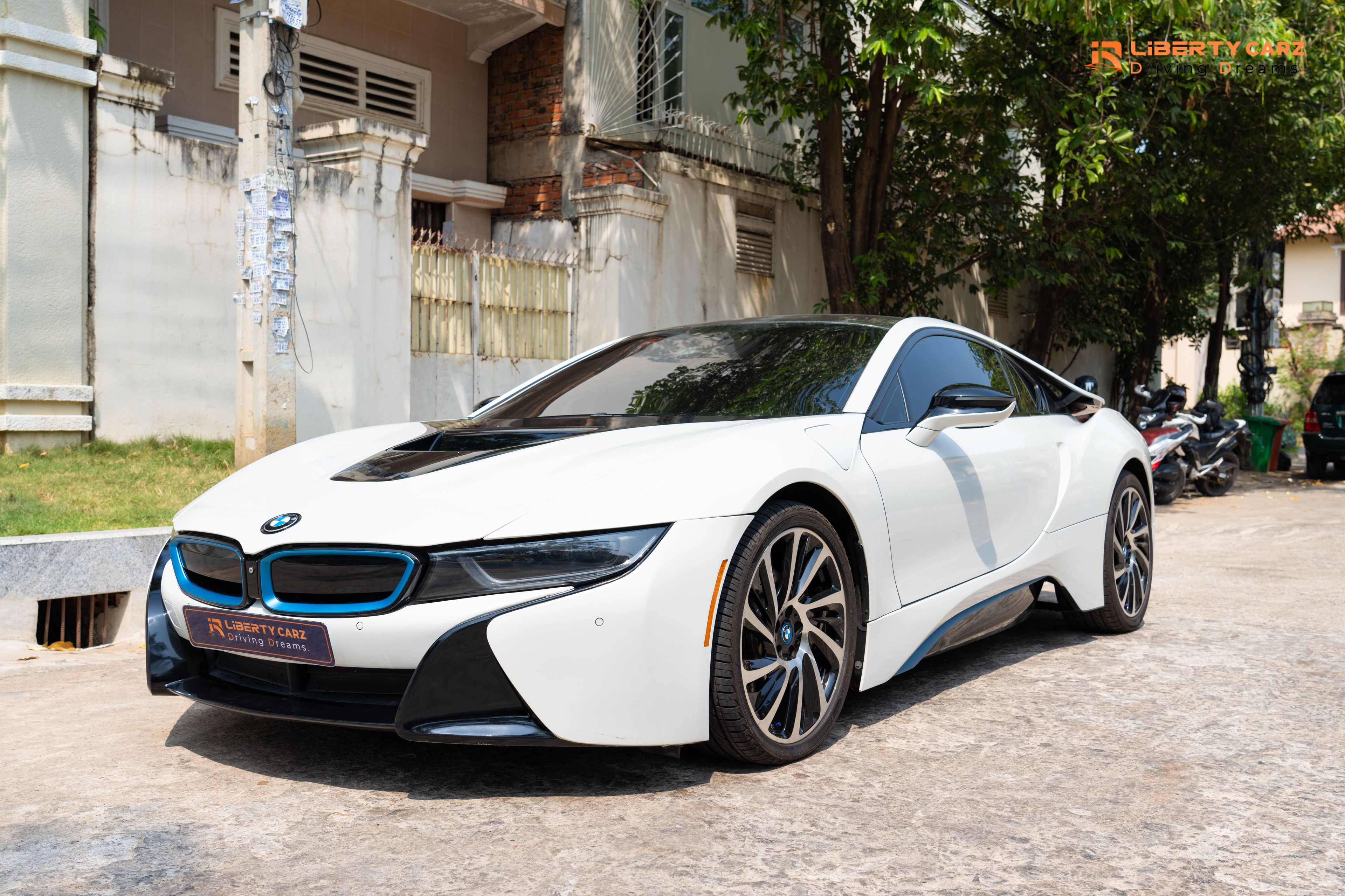 BMW i8 2015