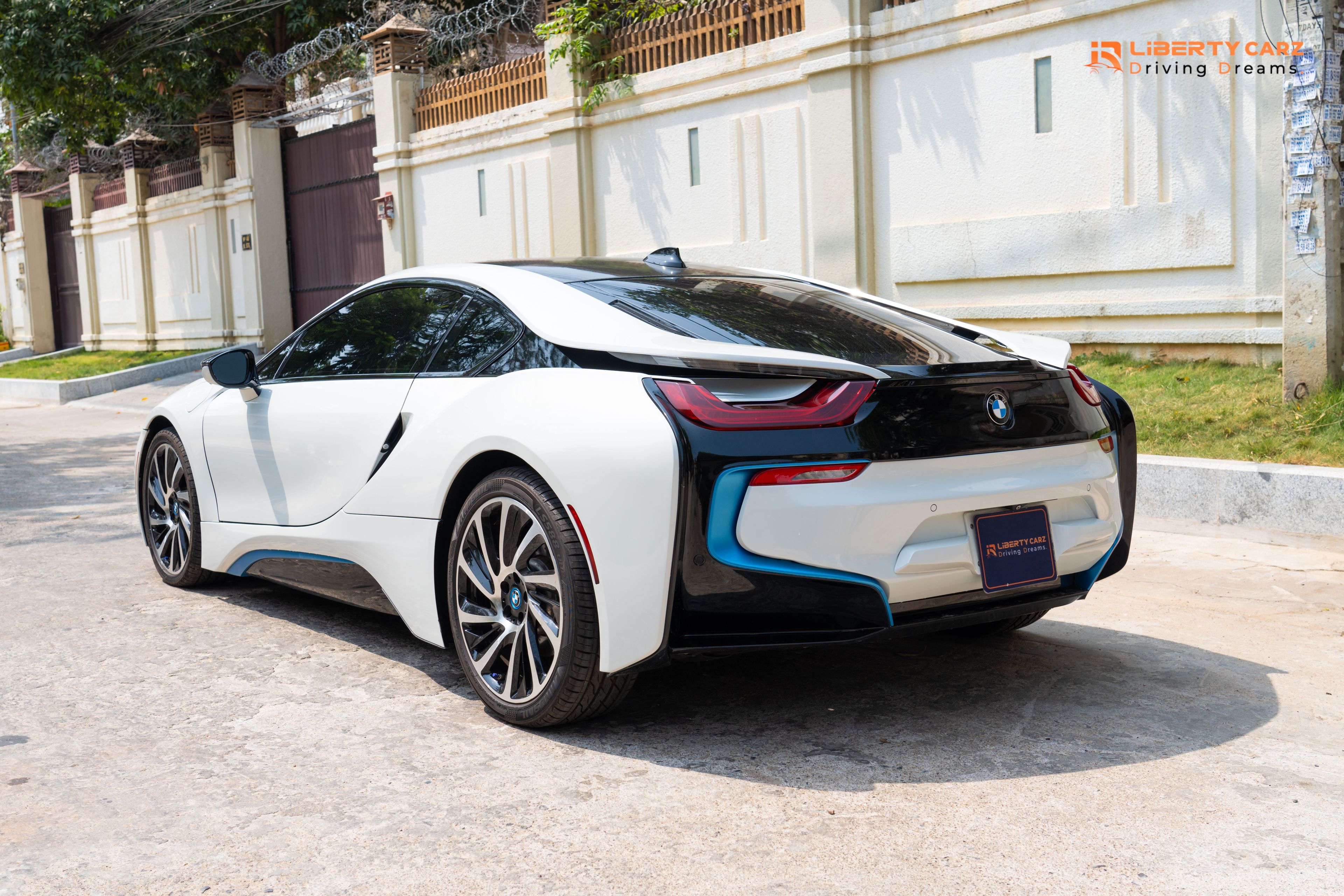 BMW i8 2015