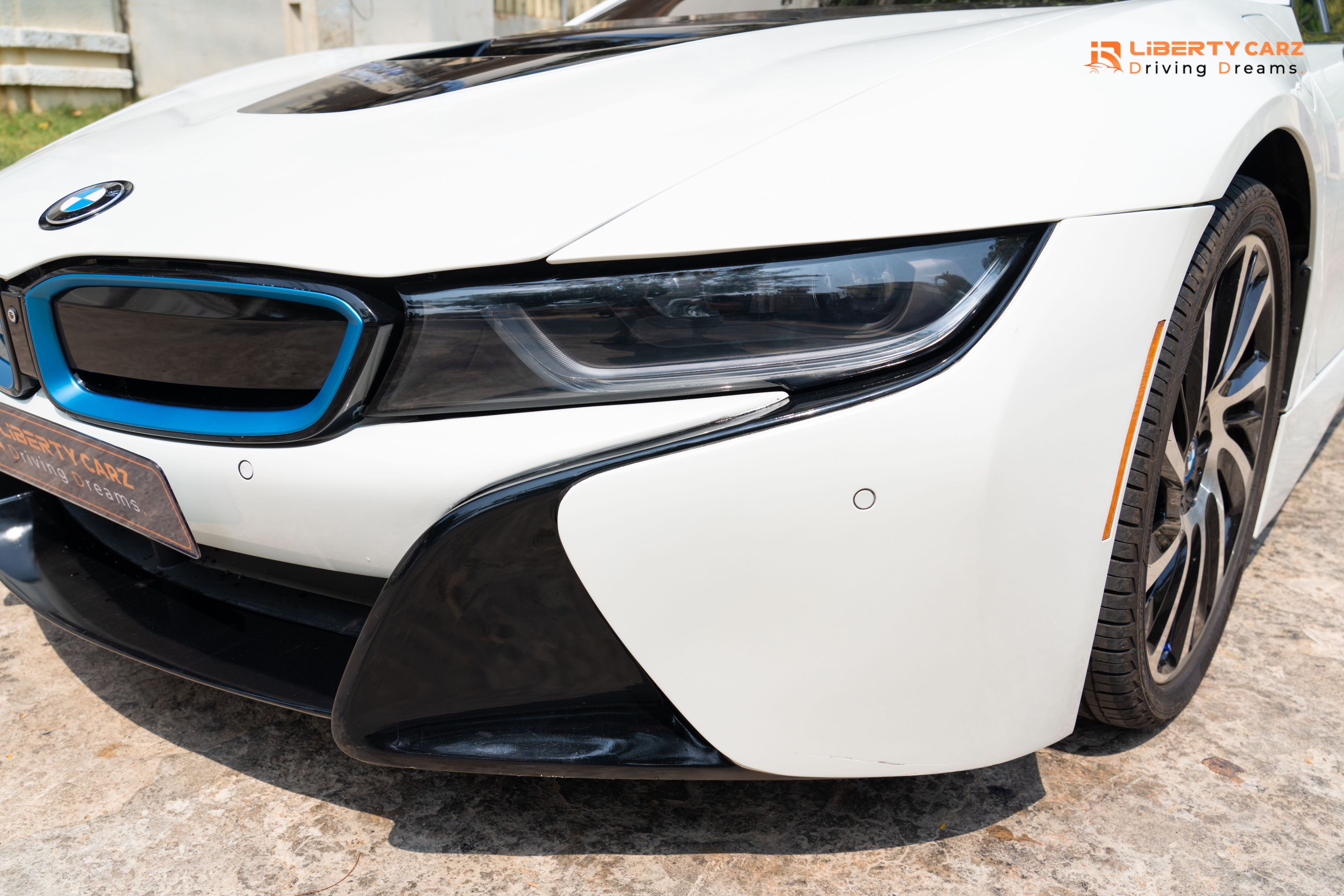 BMW i8 2015