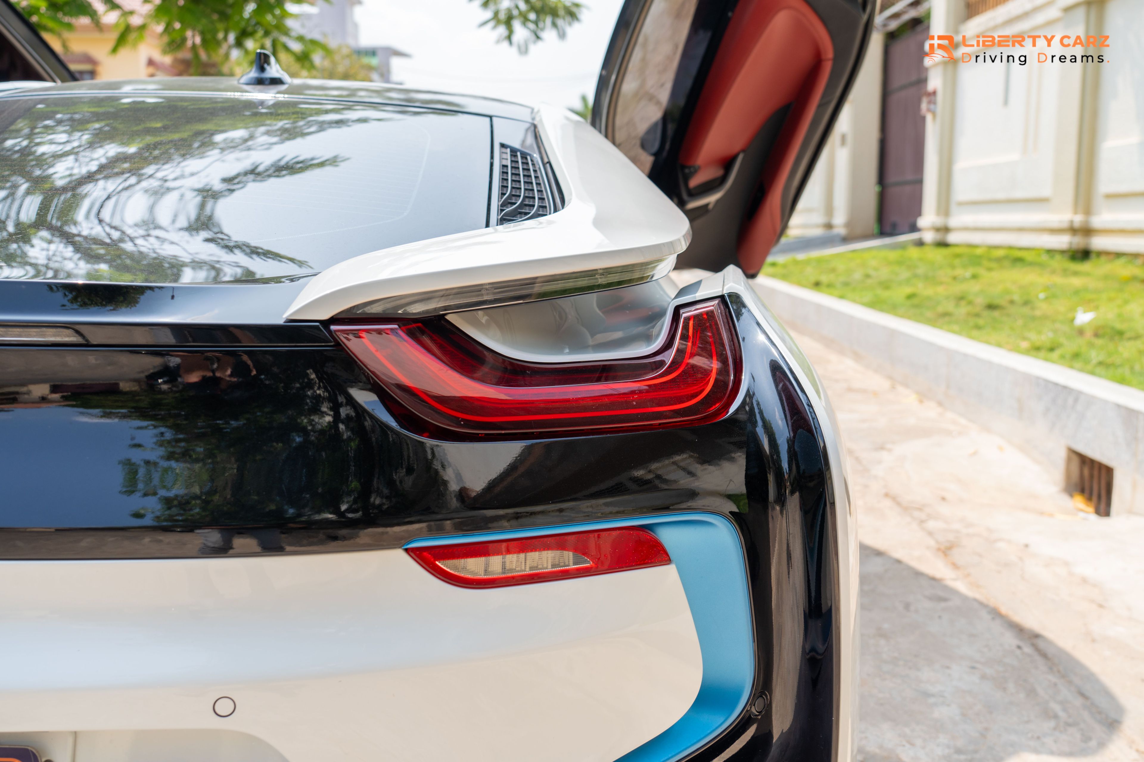 BMW i8 2015