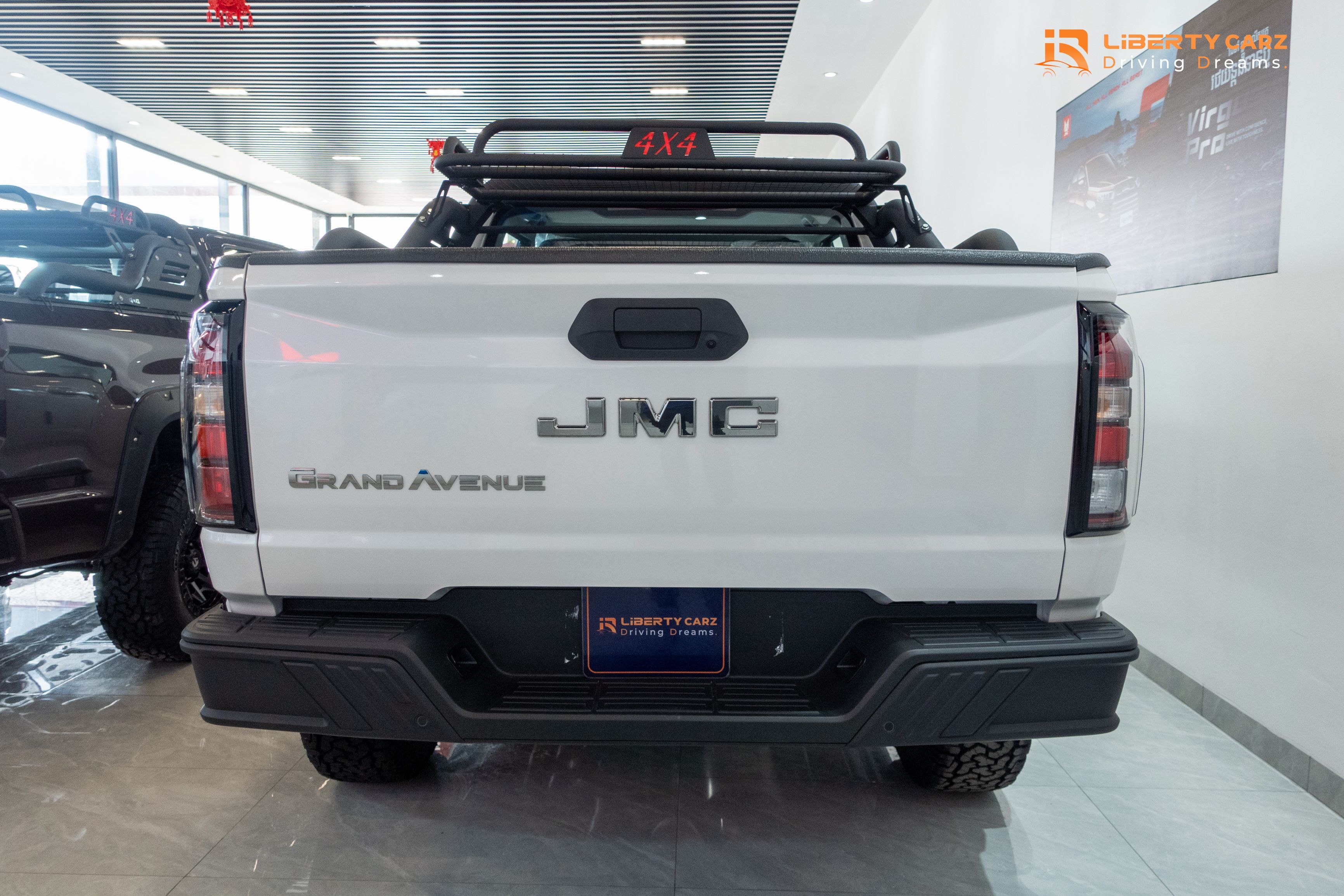 JMC Grand Avenue Raptor 2024