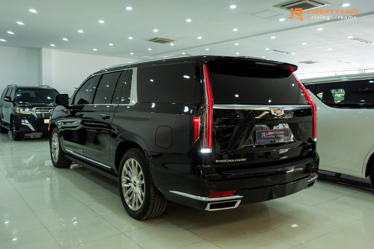 Cadillac ESCALADE 2023