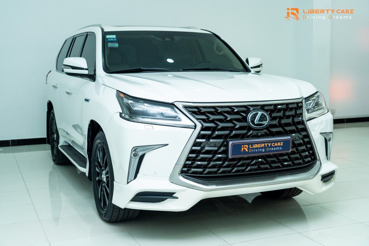 Lexus LX 570 2016