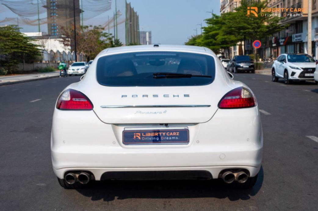 Porsche Panamera 2012