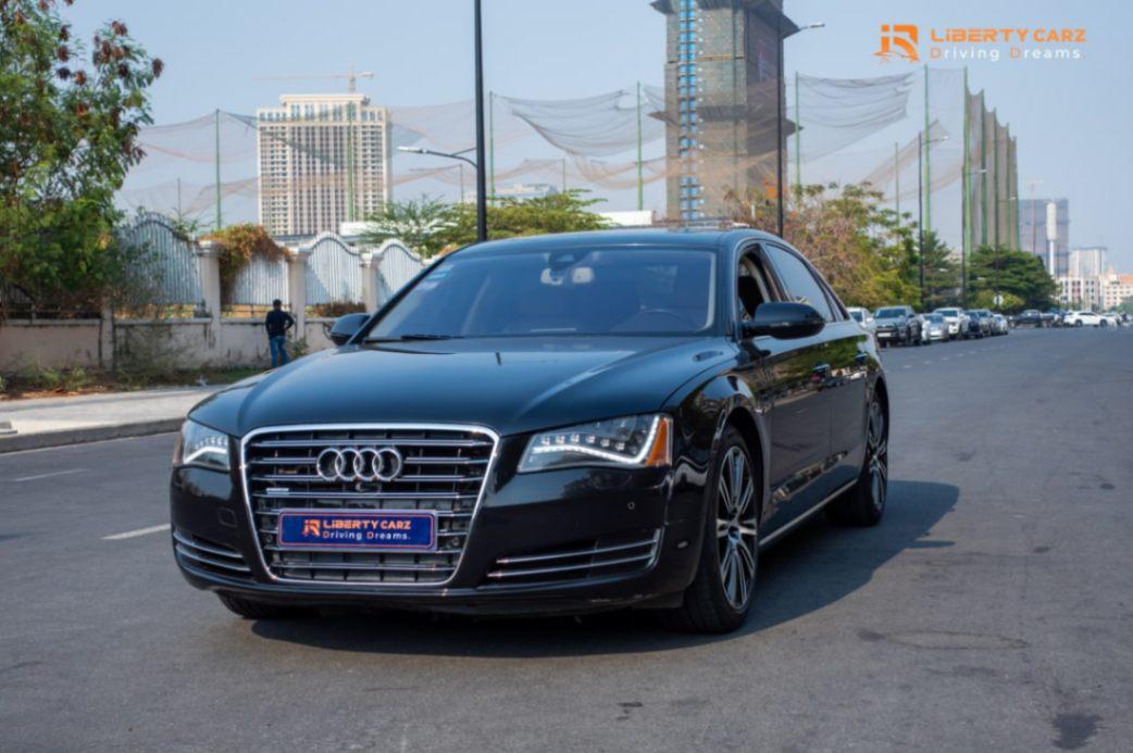 Audi A8L 2013