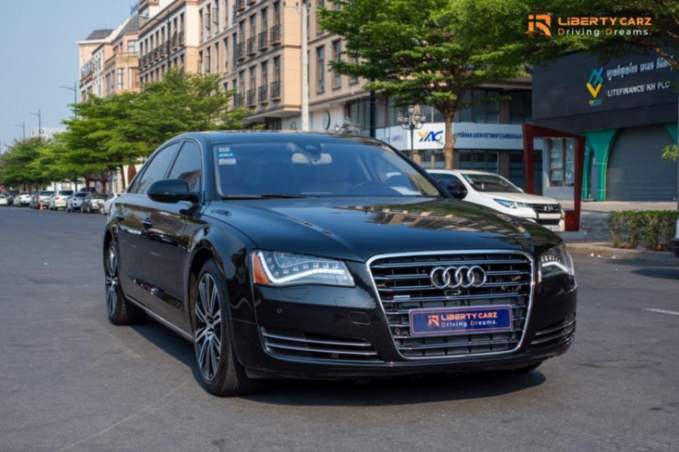 Audi A8L 2013