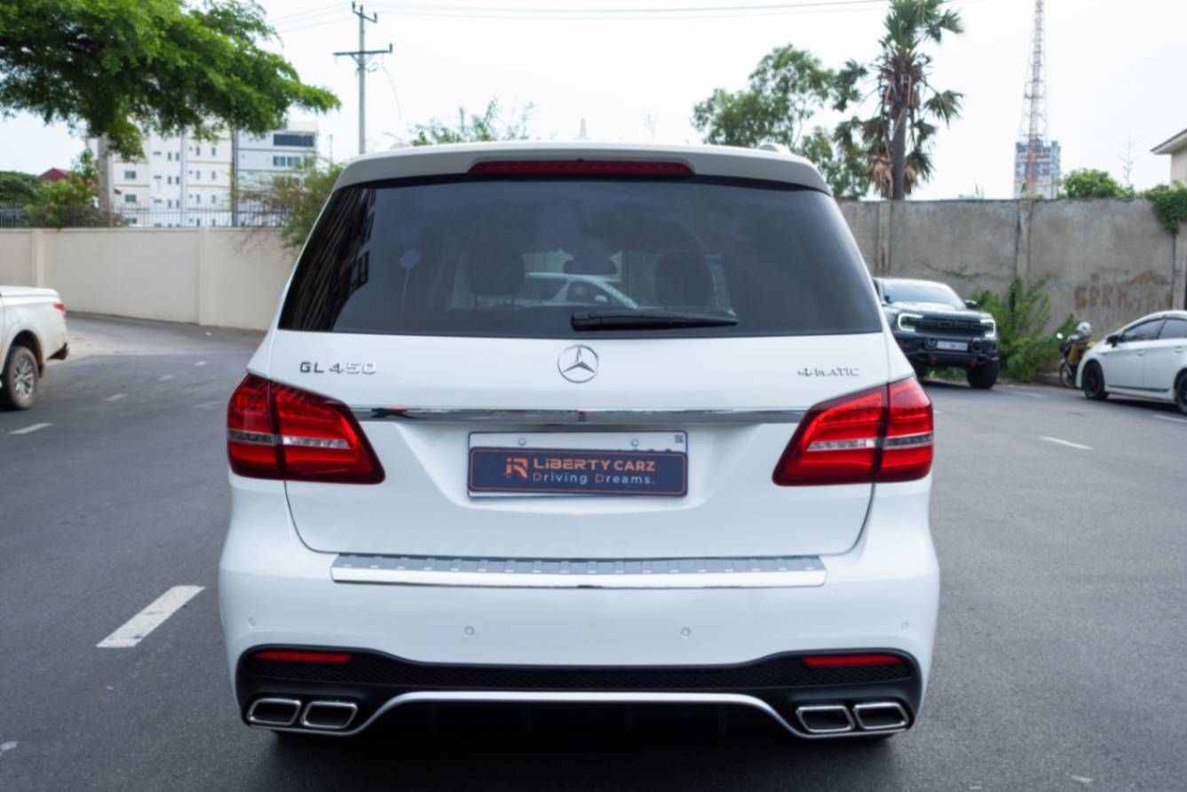 Mercedes-Benz  GLS 450 2015