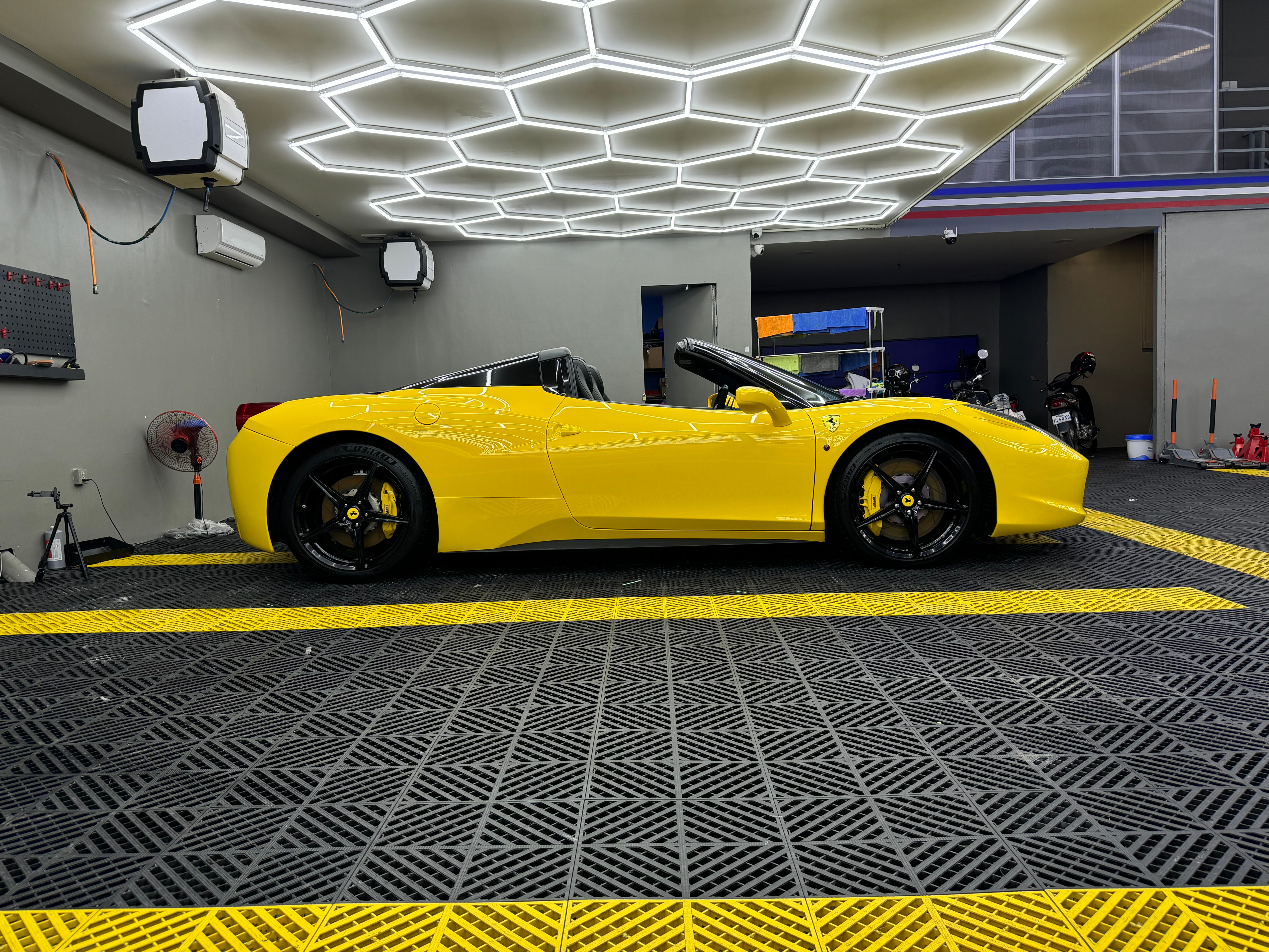 Ferrari 458 Spider 2014