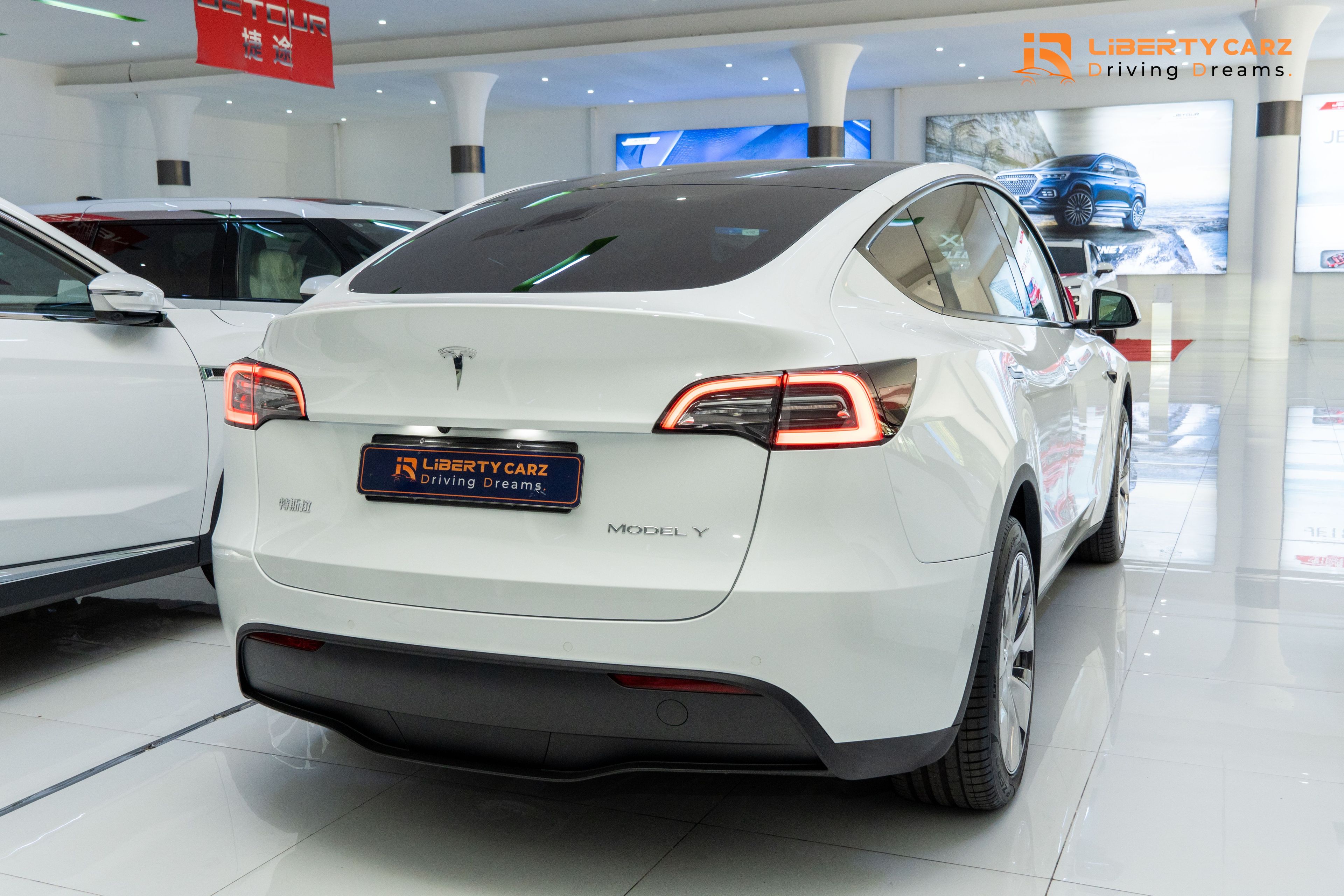 Tesla Model Y 2023