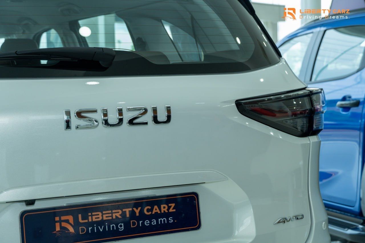 ISUZU MU-X 2024