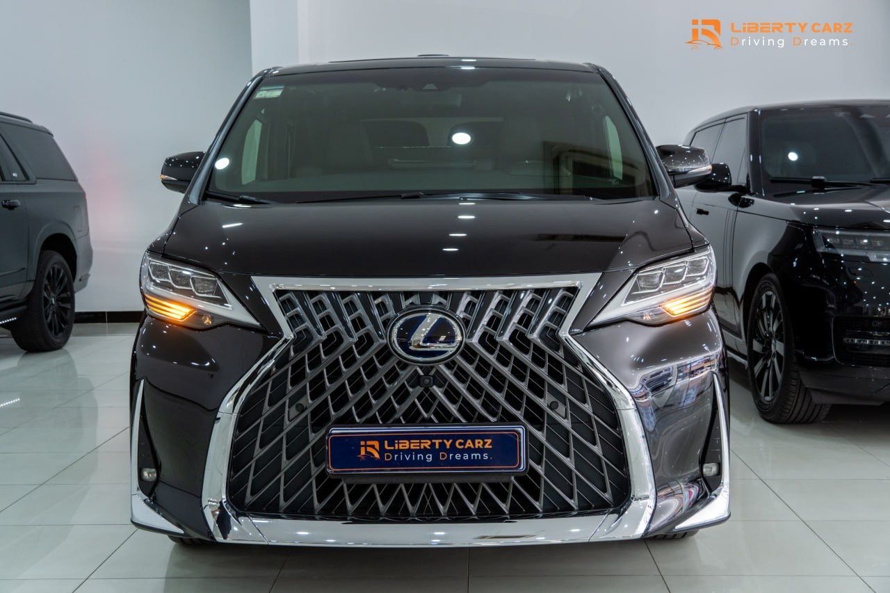 Lexus LM300H 2021