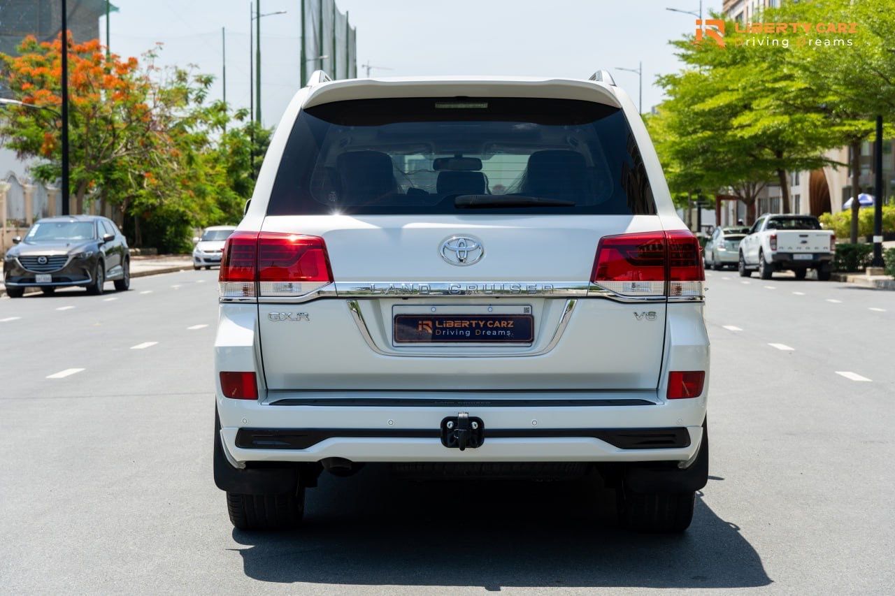 Toyota Land Cruiser 2016