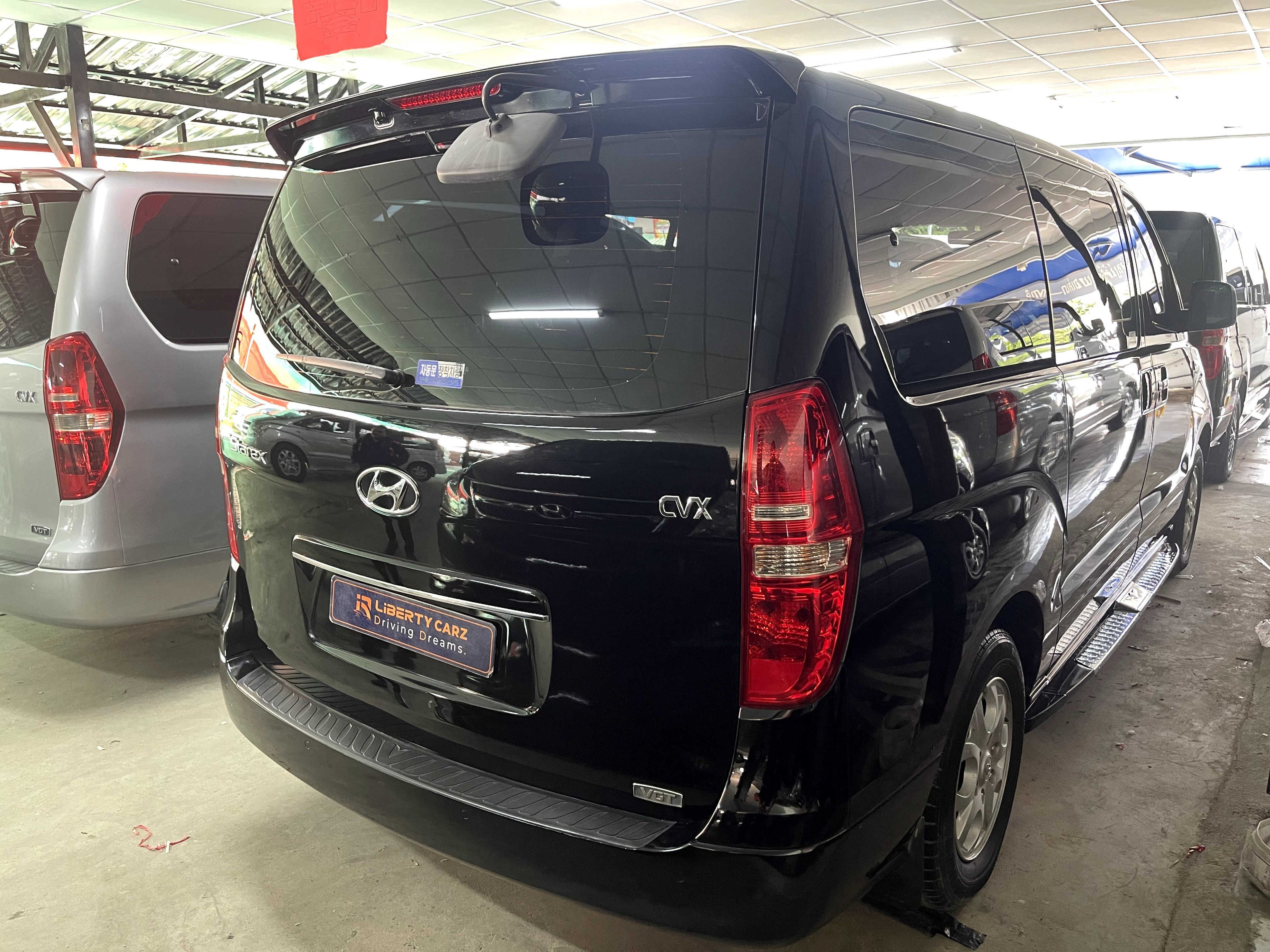 Hyundai Starex CVX 2011