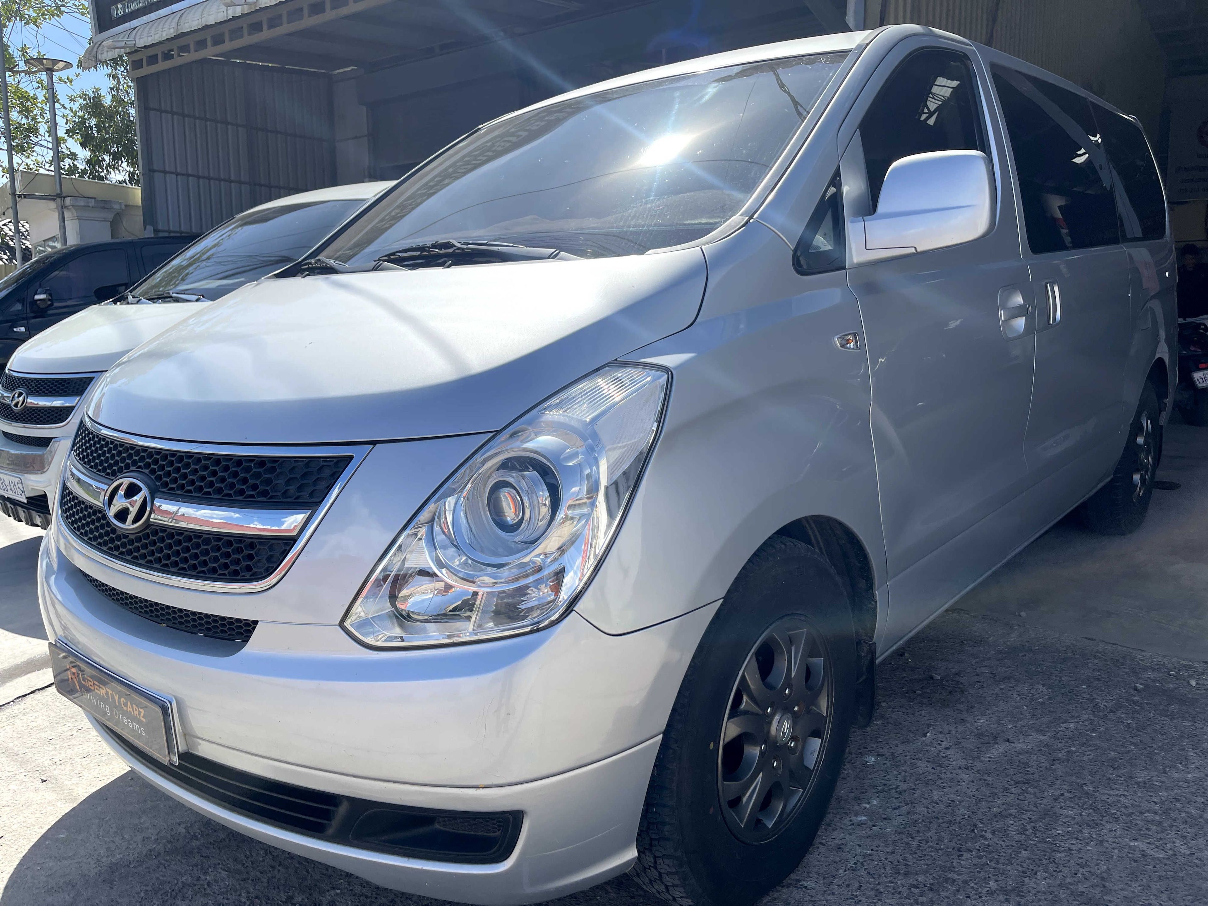 Hyundai Starex CVX 2009