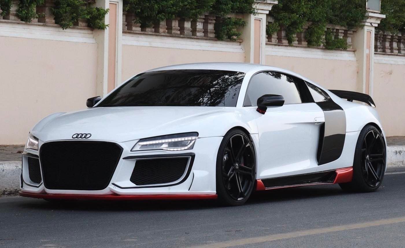 Audi R8 2015