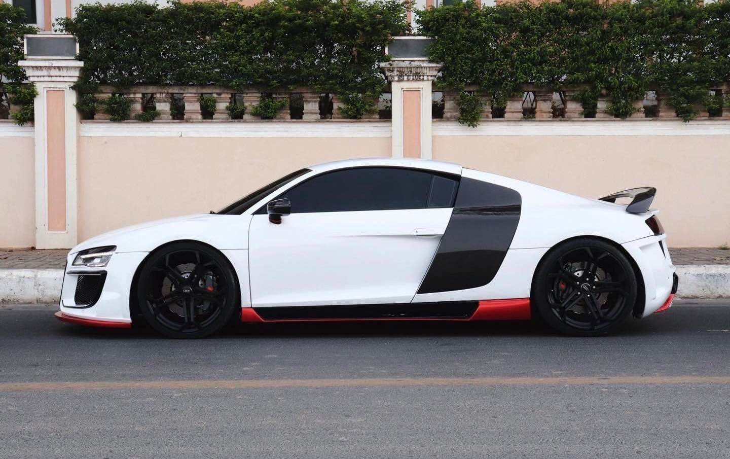 Audi R8 2015