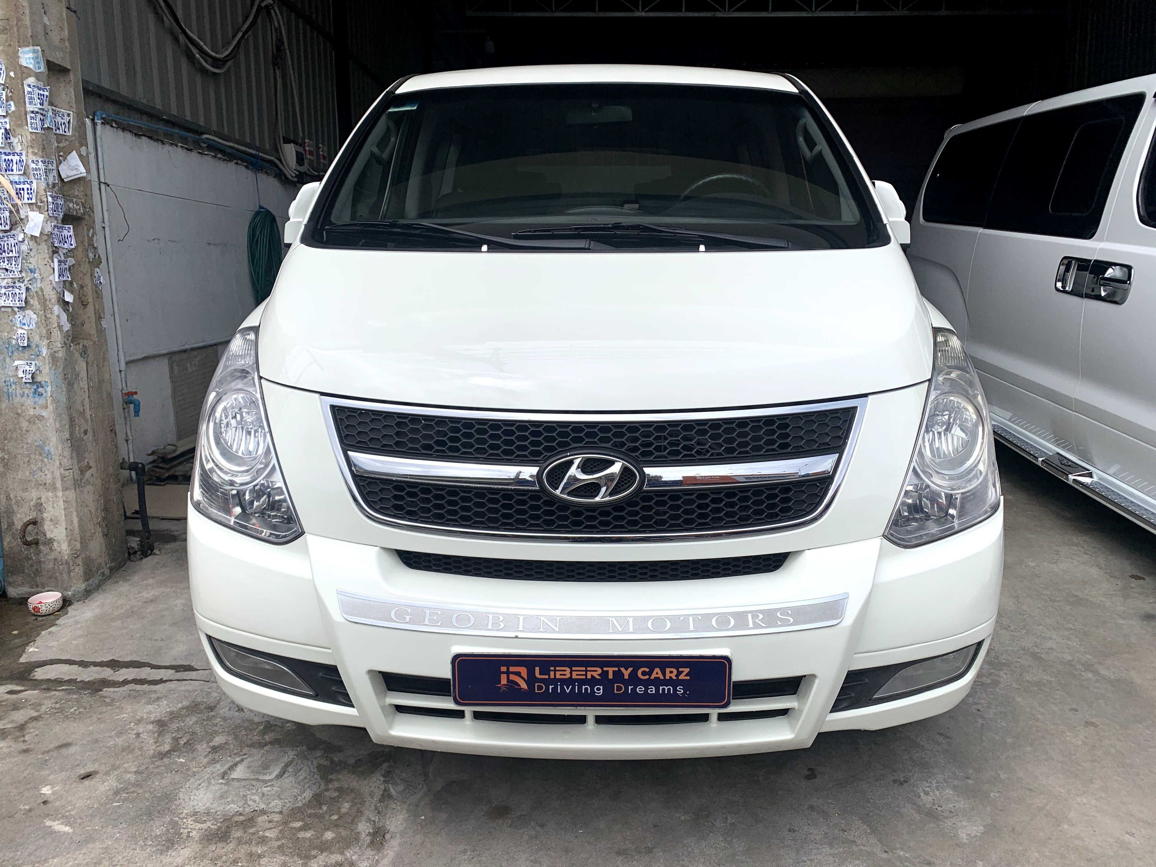 Hyundai Starex CVX 2011