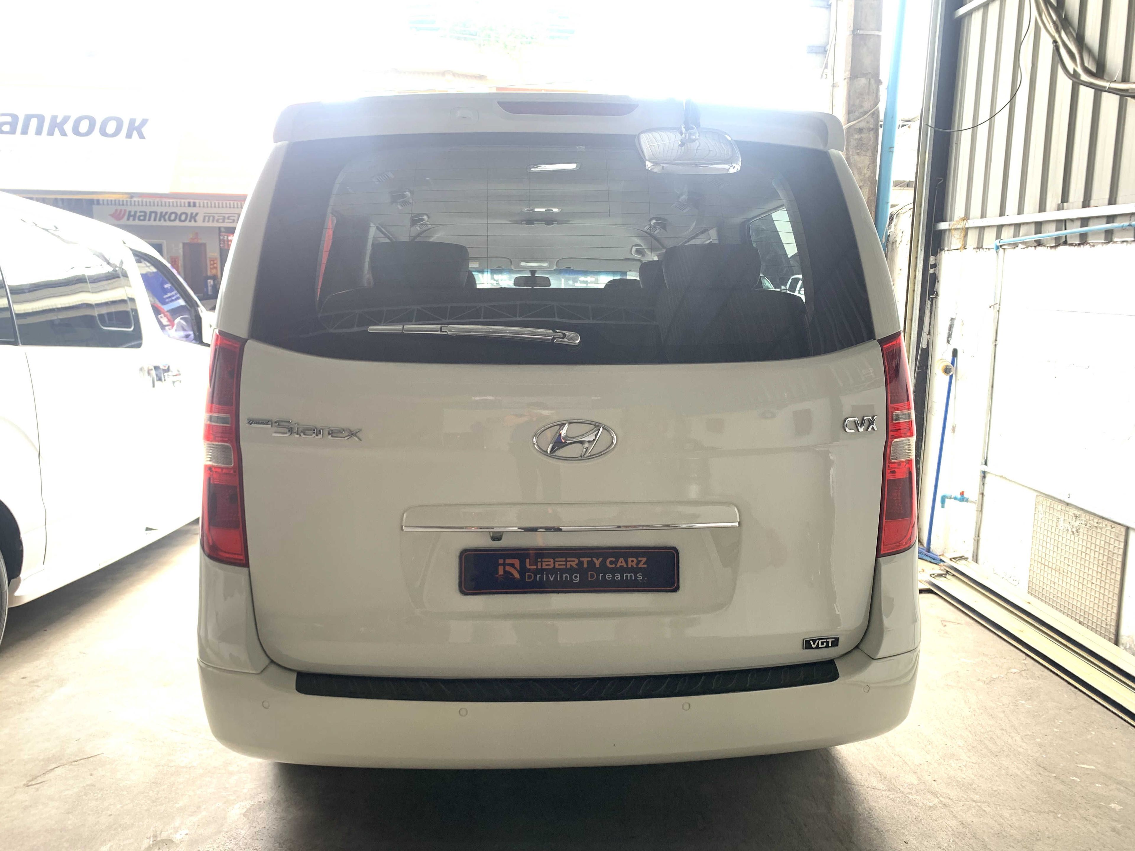 Hyundai Starex CVX 2011