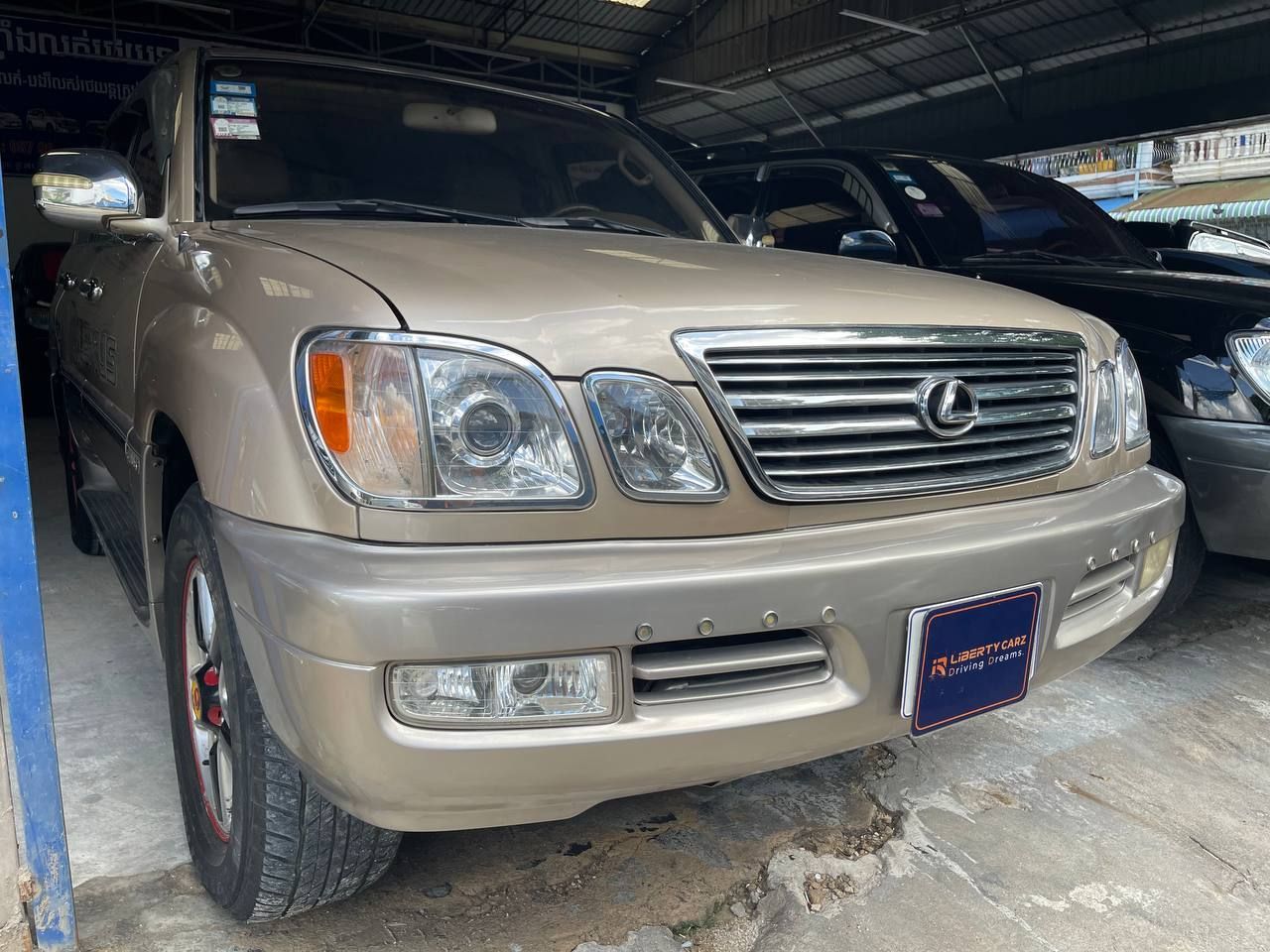 Lexus LX 470 1999