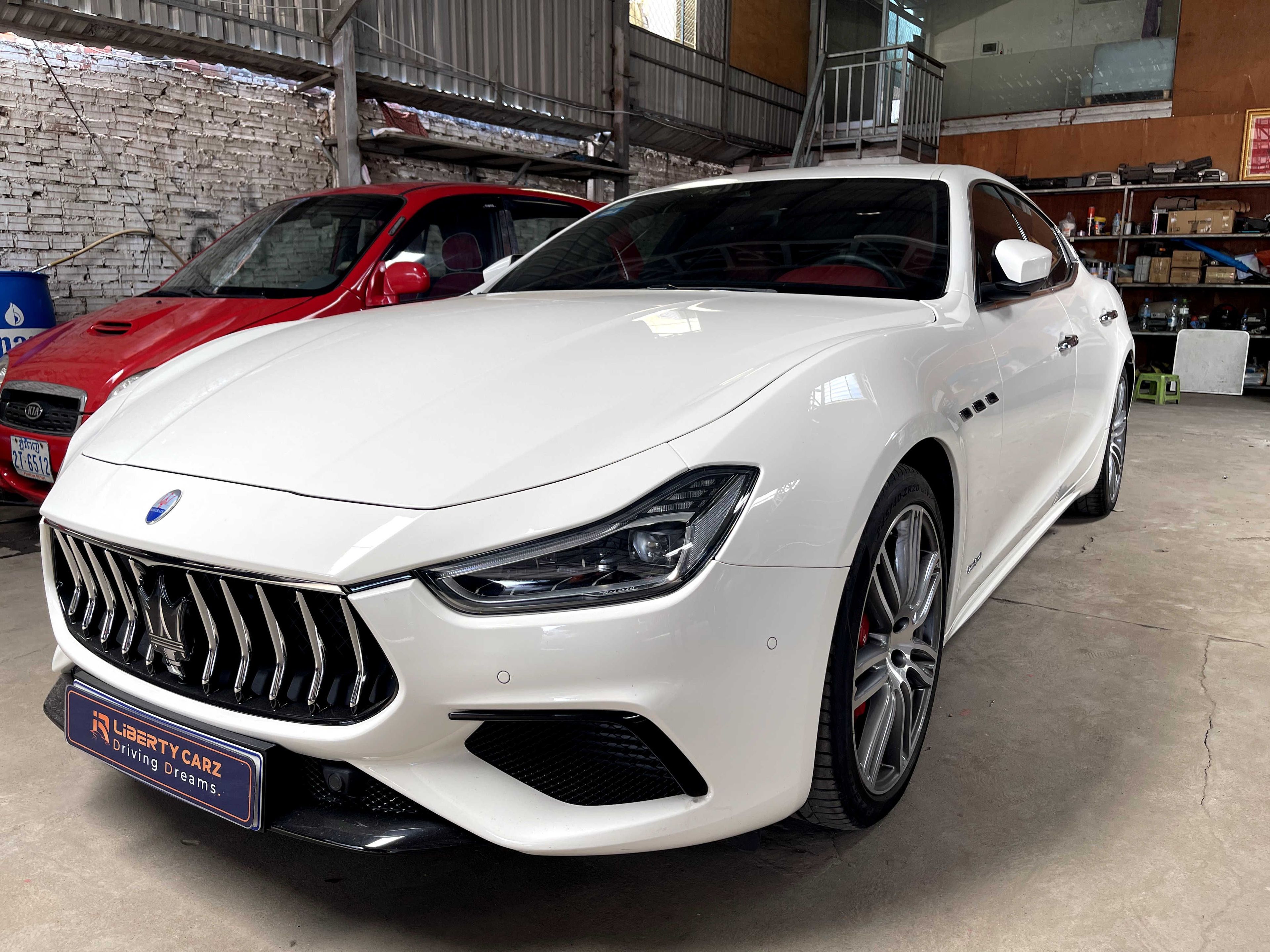 Maserati Ghibli 2020