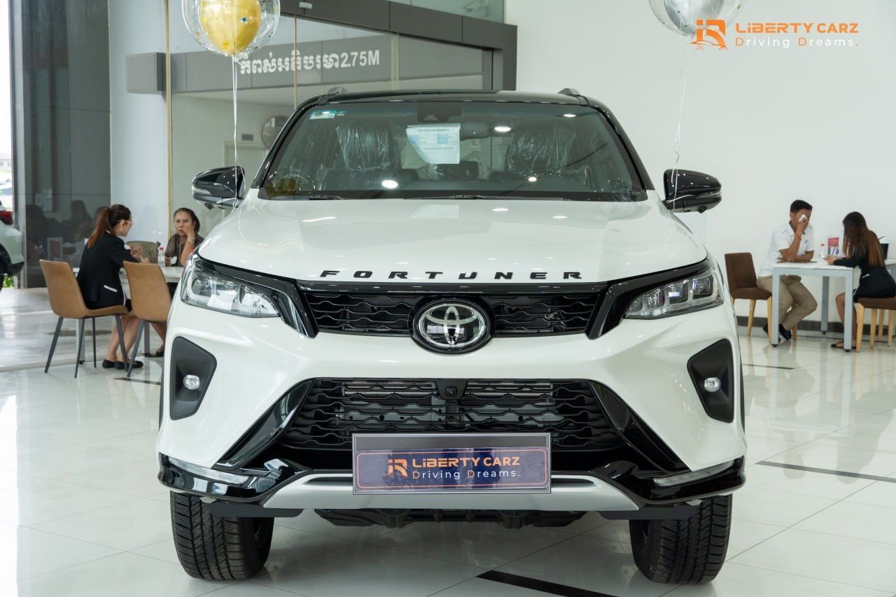 丰田 Fortuner Legender 2024